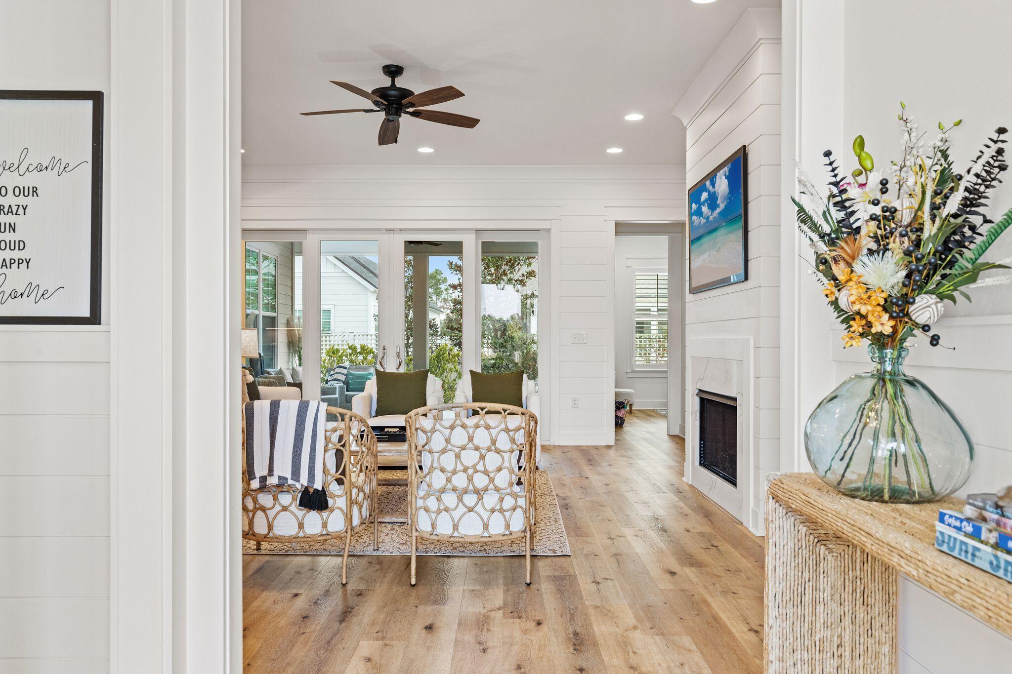 WATERSOUND ORIGINS - Residential