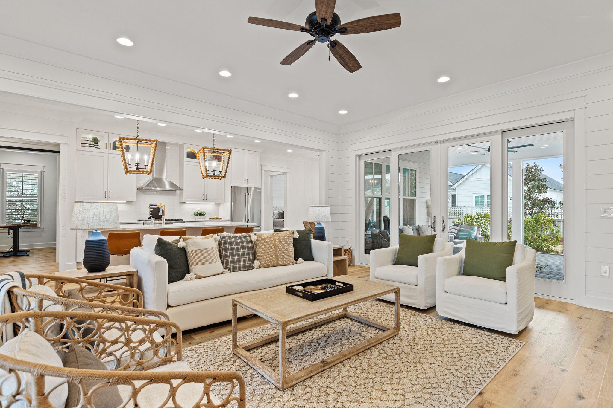 WATERSOUND ORIGINS - Residential