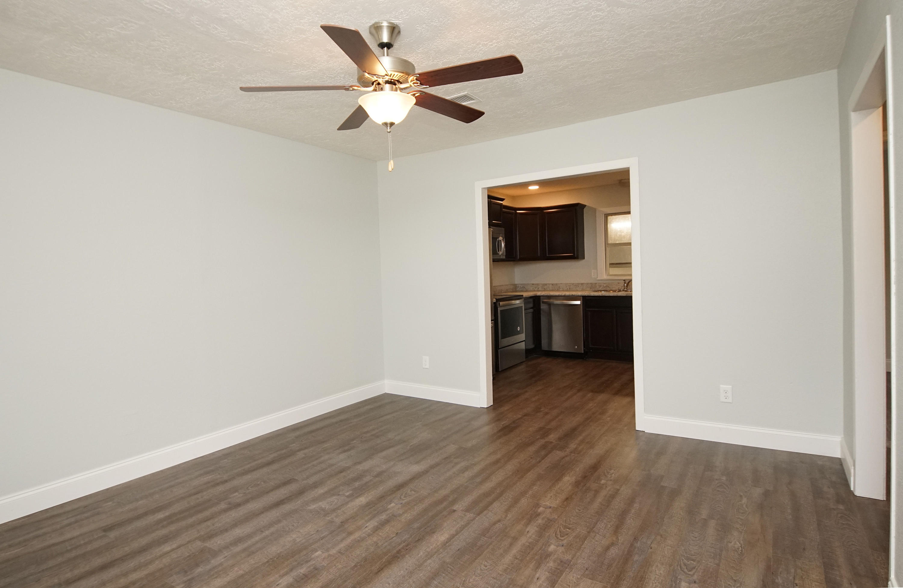 ROSEMONT - Residential Lease