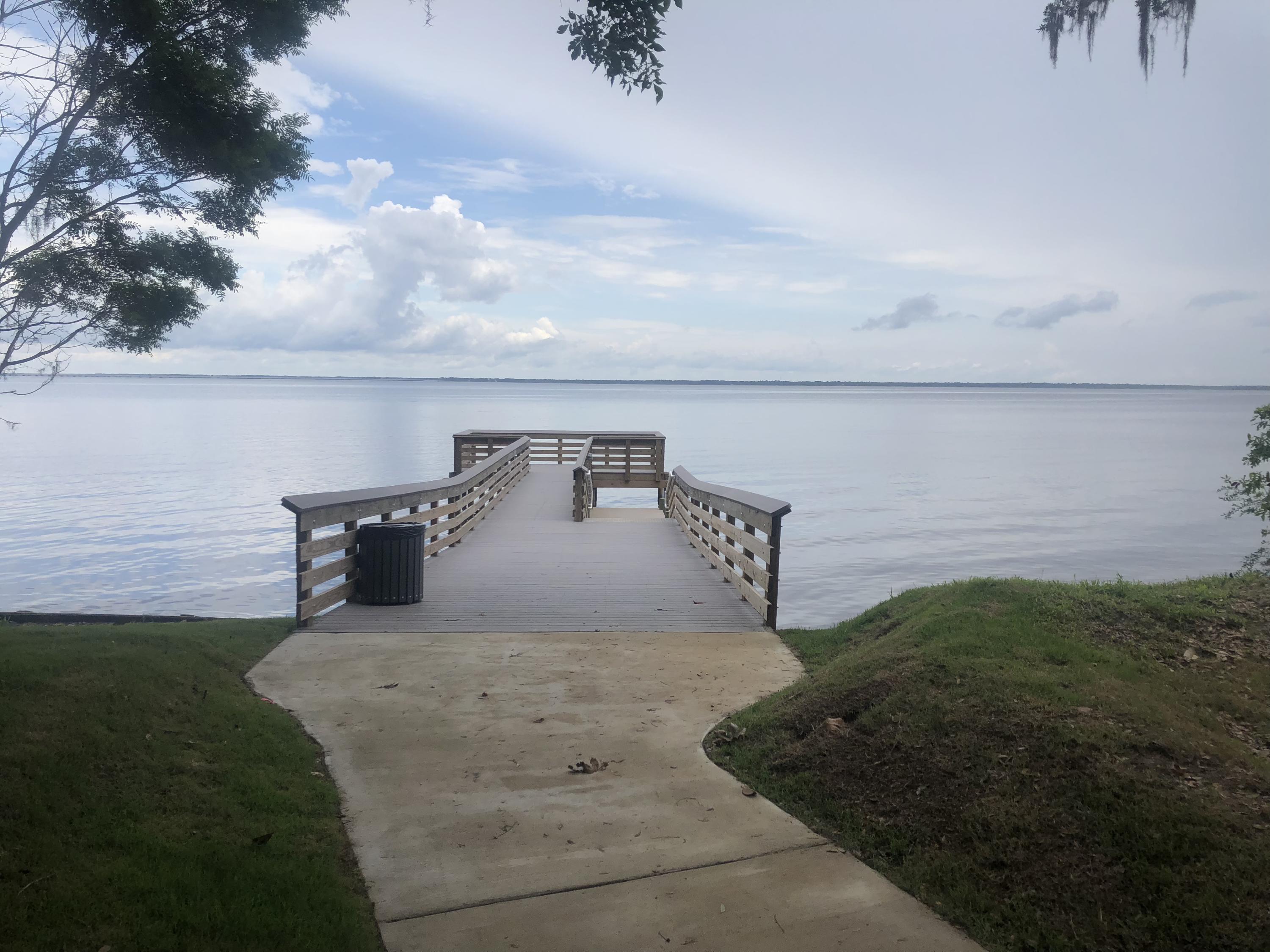 GRAYTON BAYOU - Land