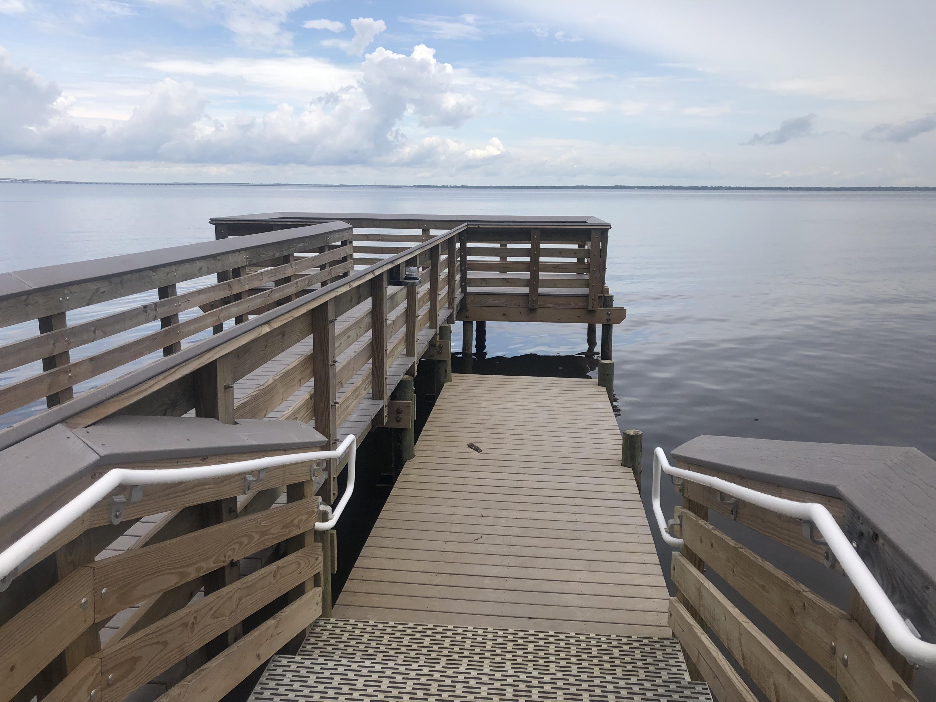 GRAYTON BAYOU - Land