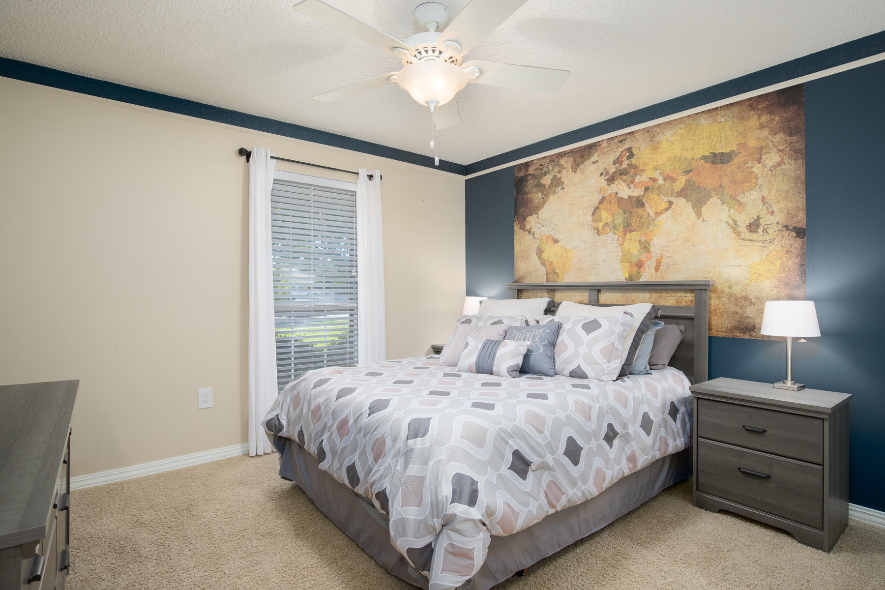 HIDDEN PINES S/D - Residential