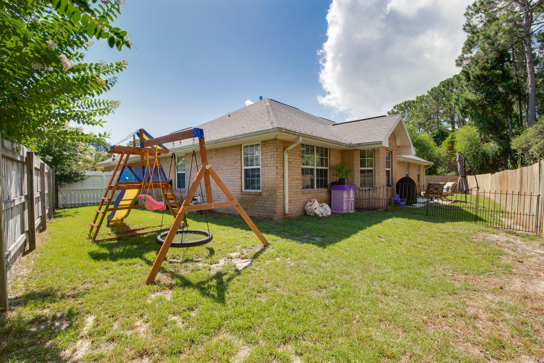 HIDDEN PINES S/D - Residential