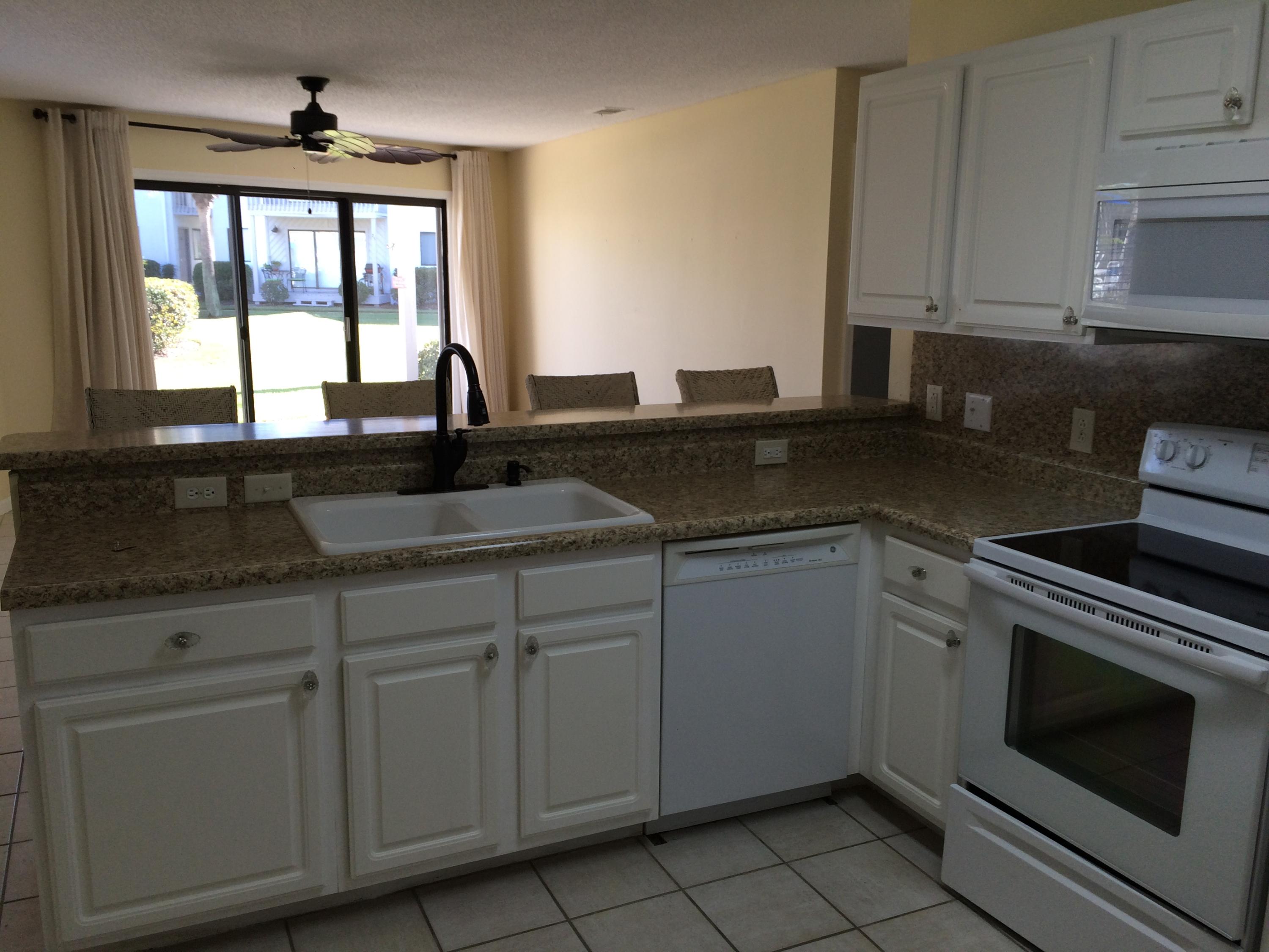 CRYSTAL VILLAGE 2 CONDO PH 2 - Residential