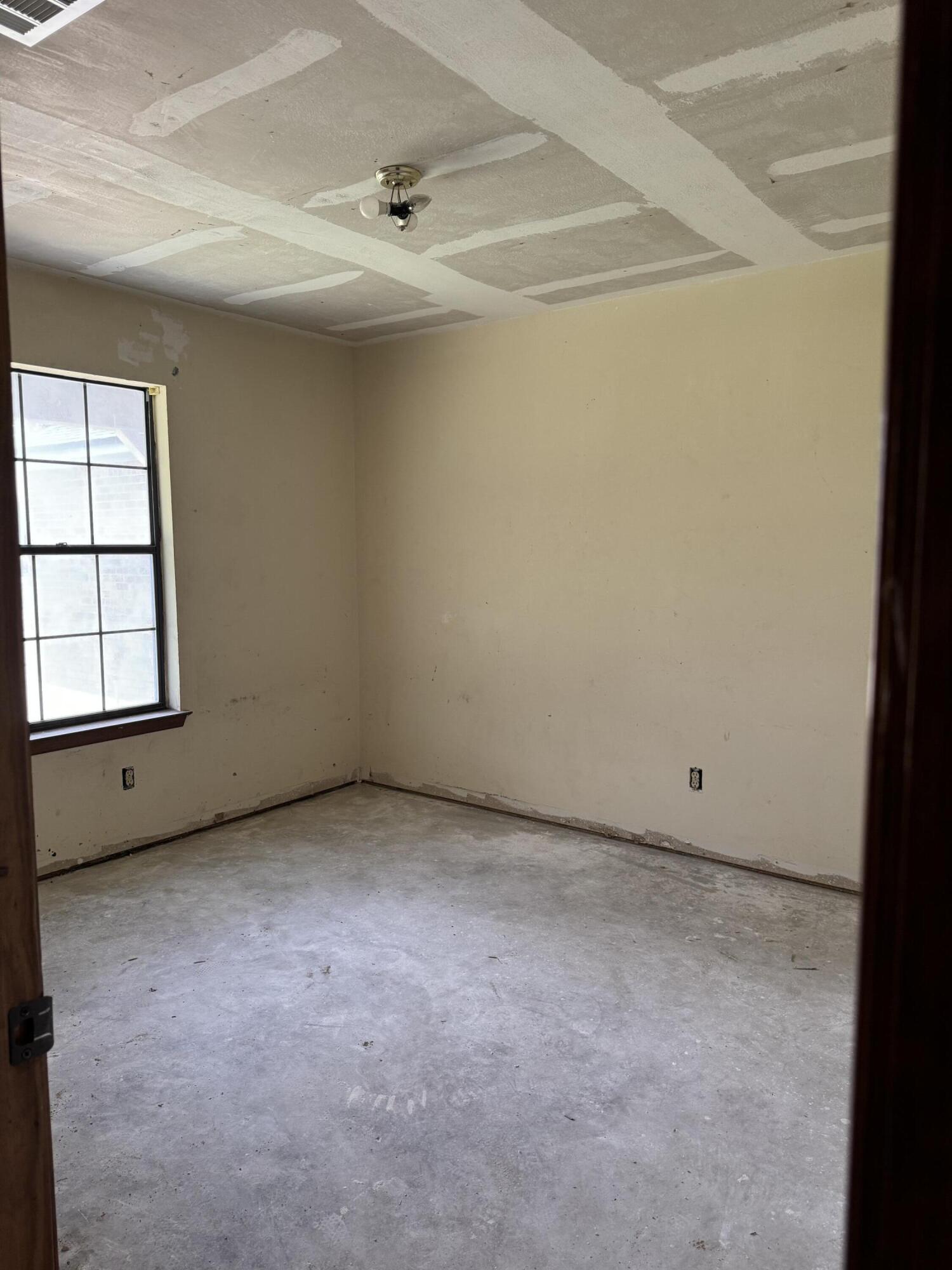 SANTA ROSA SHORES 4TH ADDN - Residential