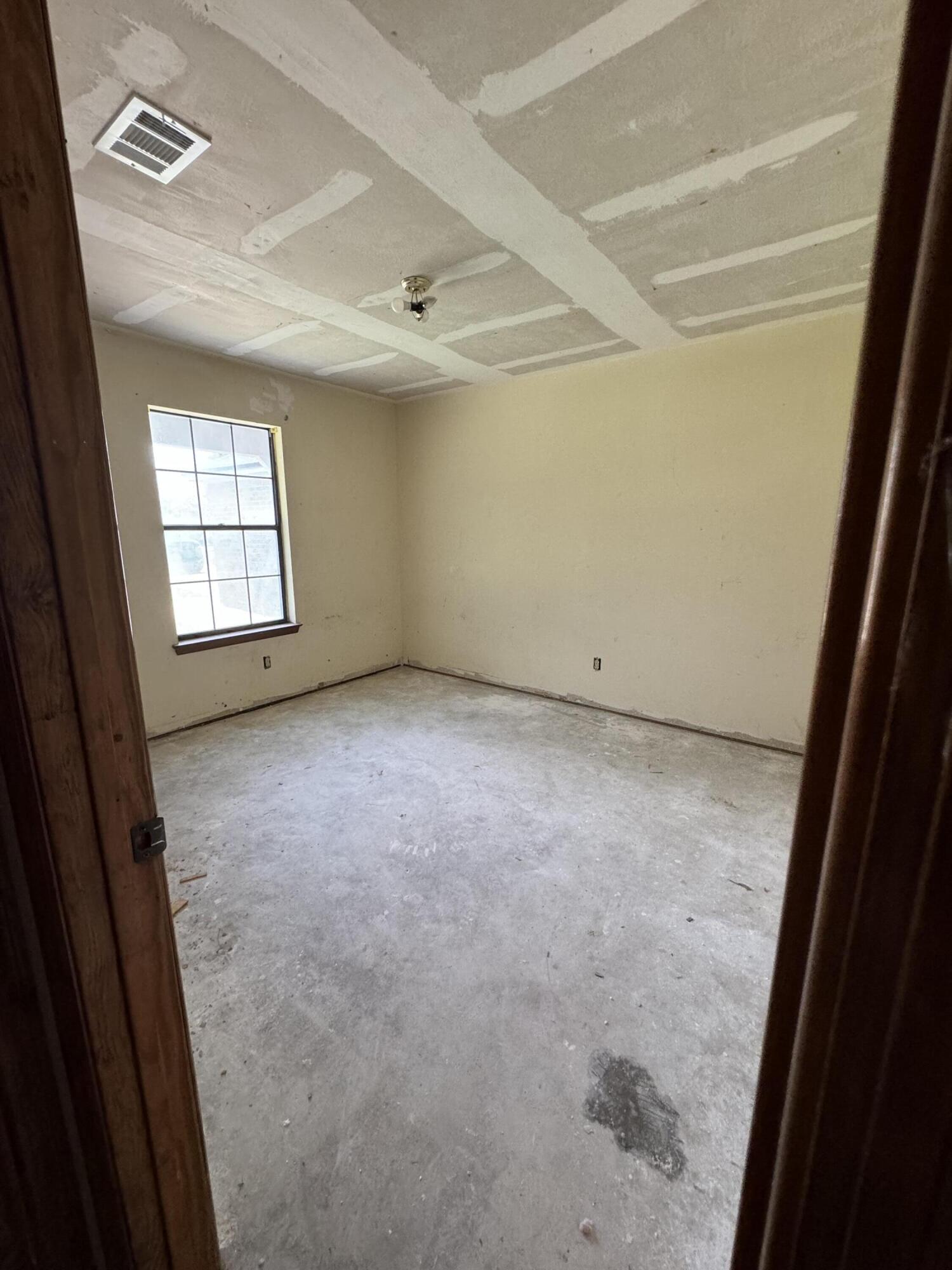 SANTA ROSA SHORES 4TH ADDN - Residential