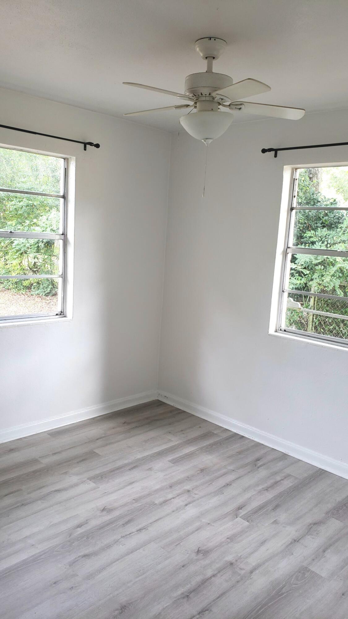 GARNIERS BEACH 2ND - Residential Lease