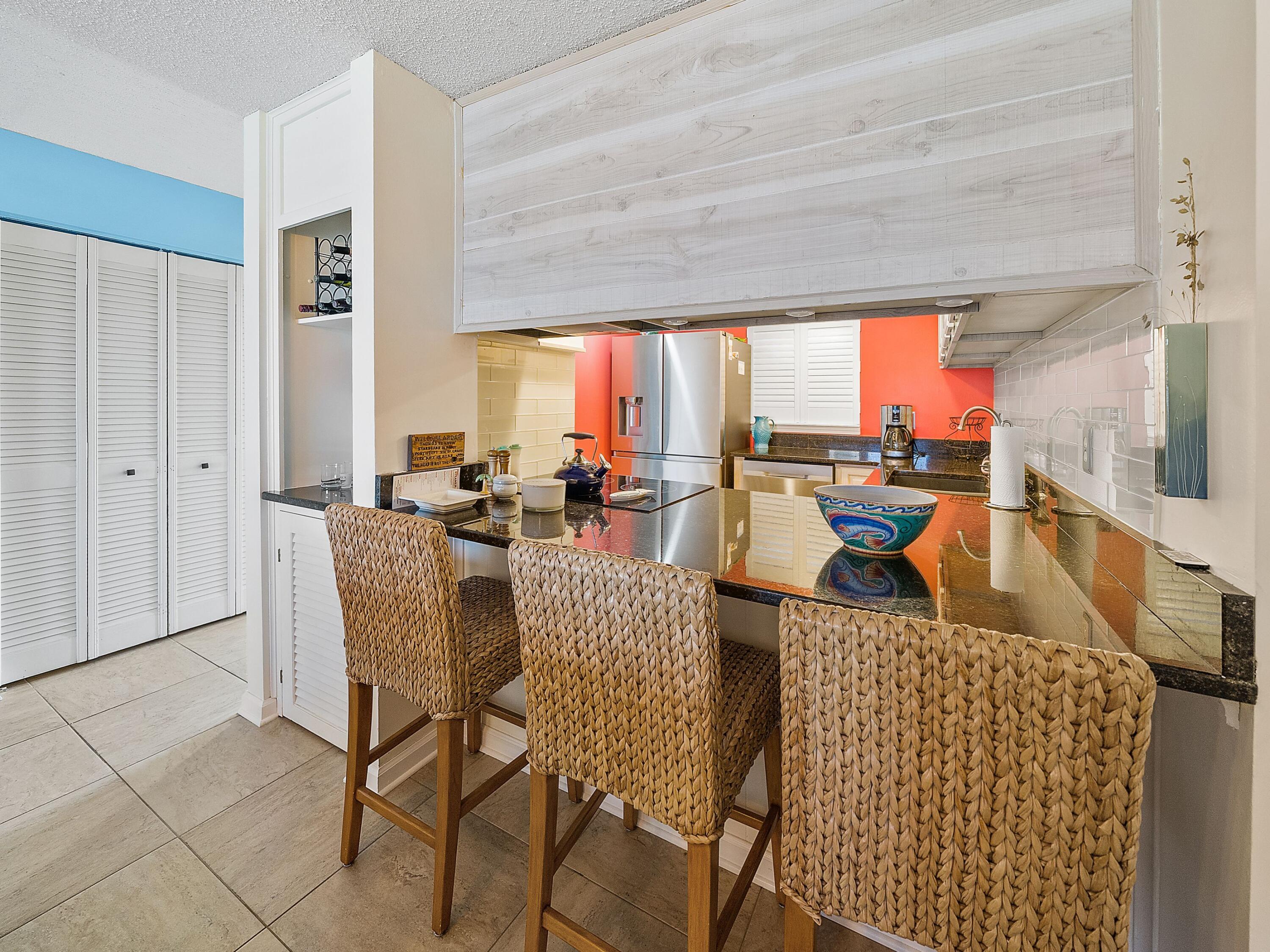 EMERALD ISLE - Residential