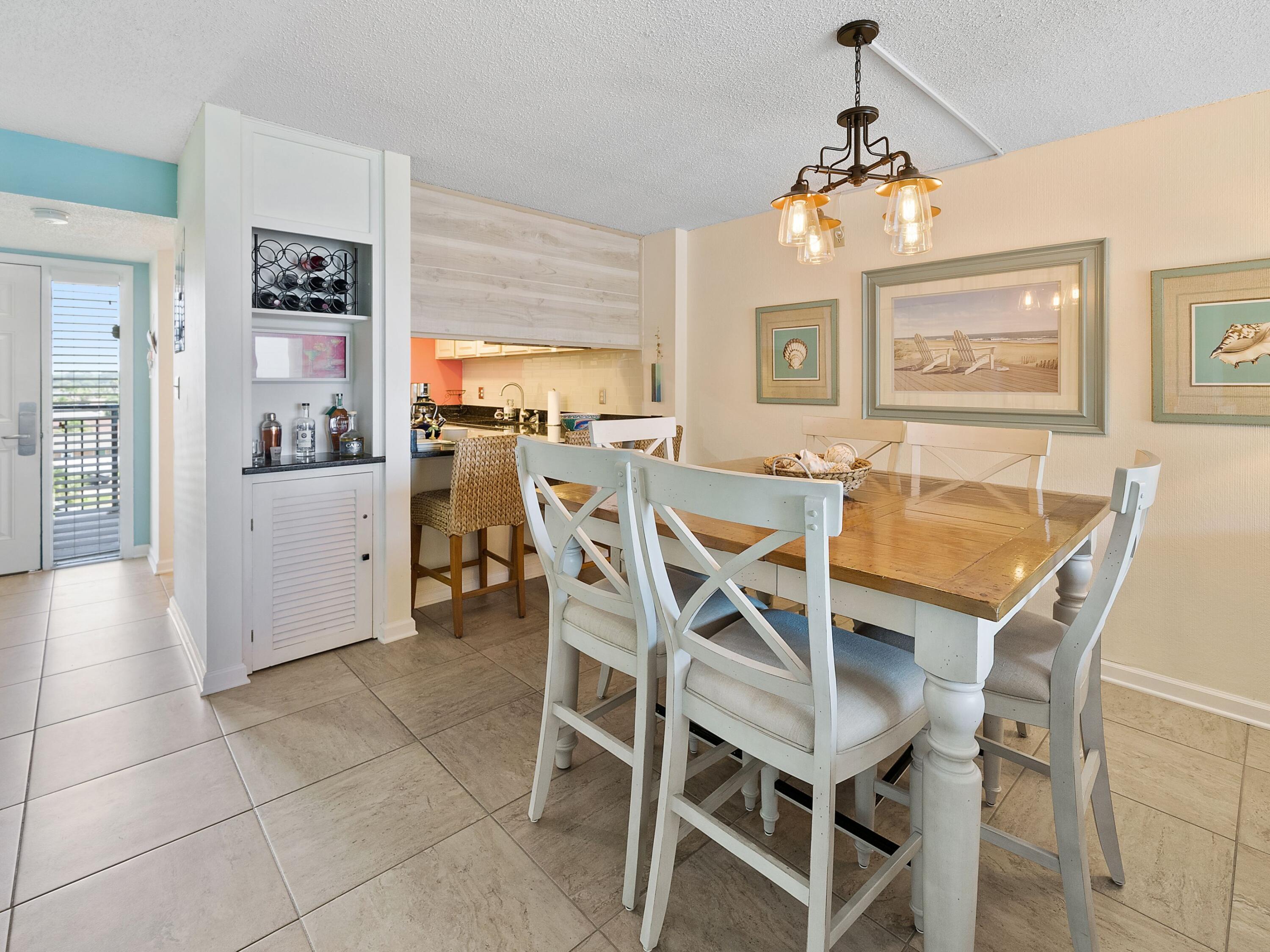 EMERALD ISLE - Residential