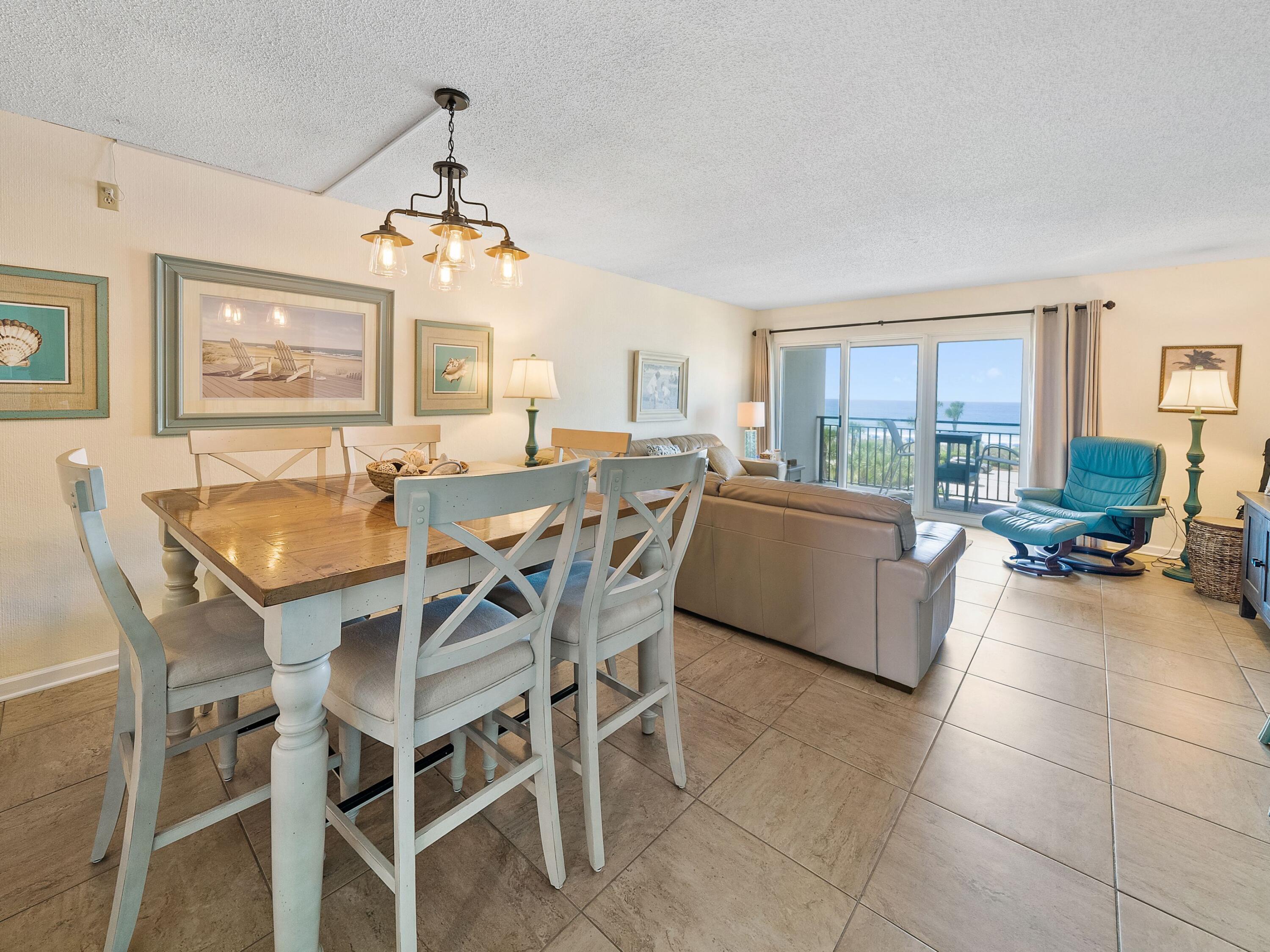 EMERALD ISLE - Residential