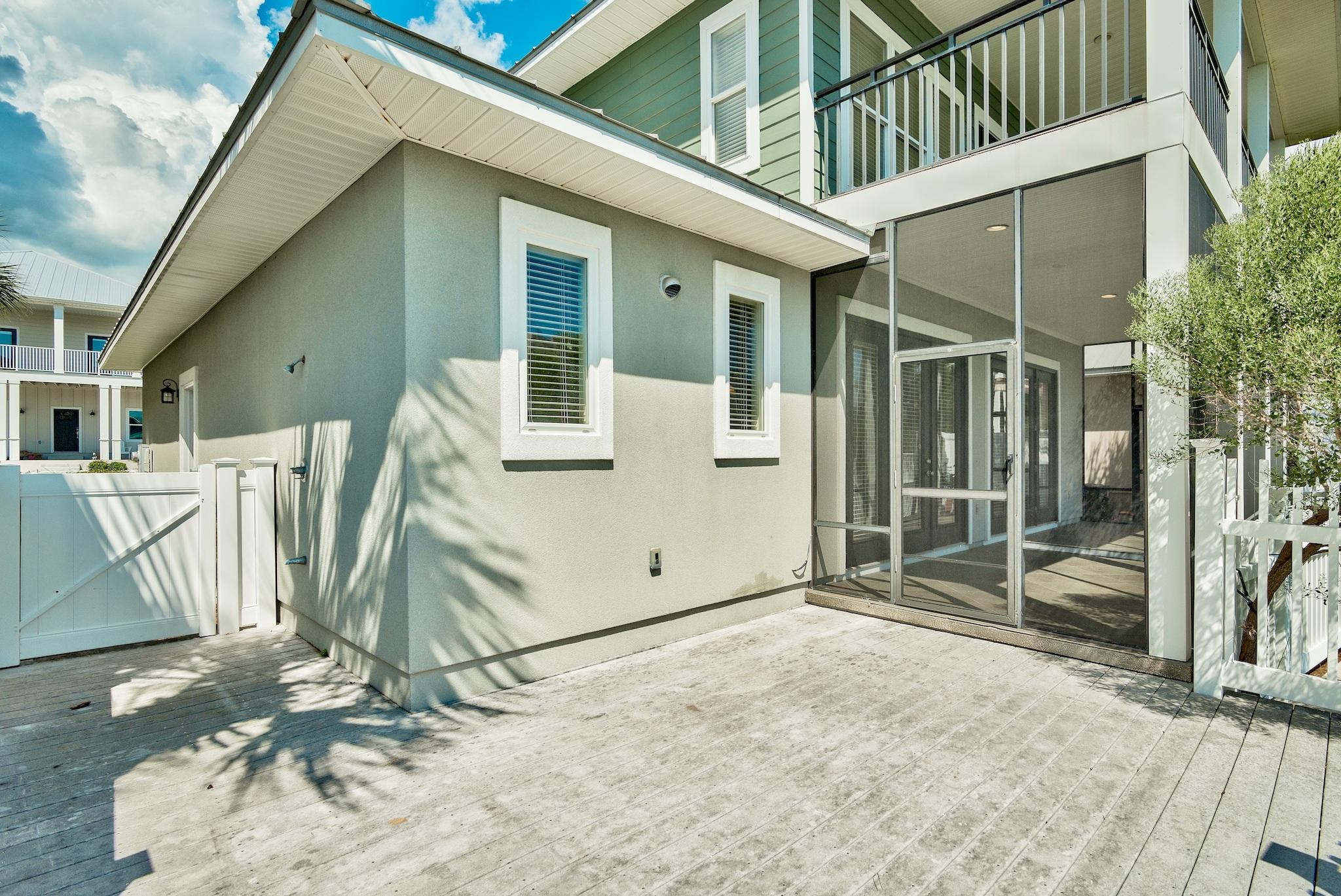 LAKES AT SUMMER BREEZE - Residential