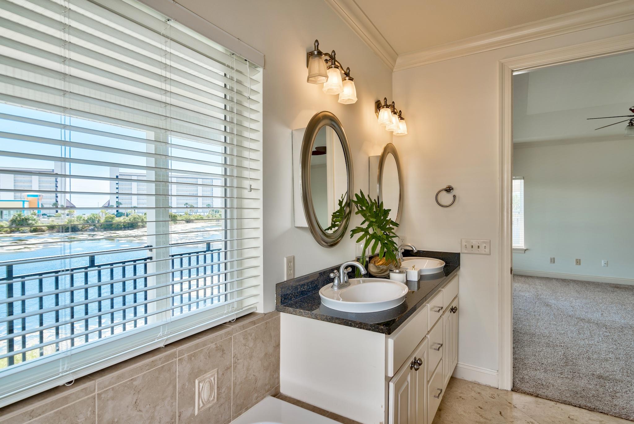 LAKES AT SUMMER BREEZE - Residential