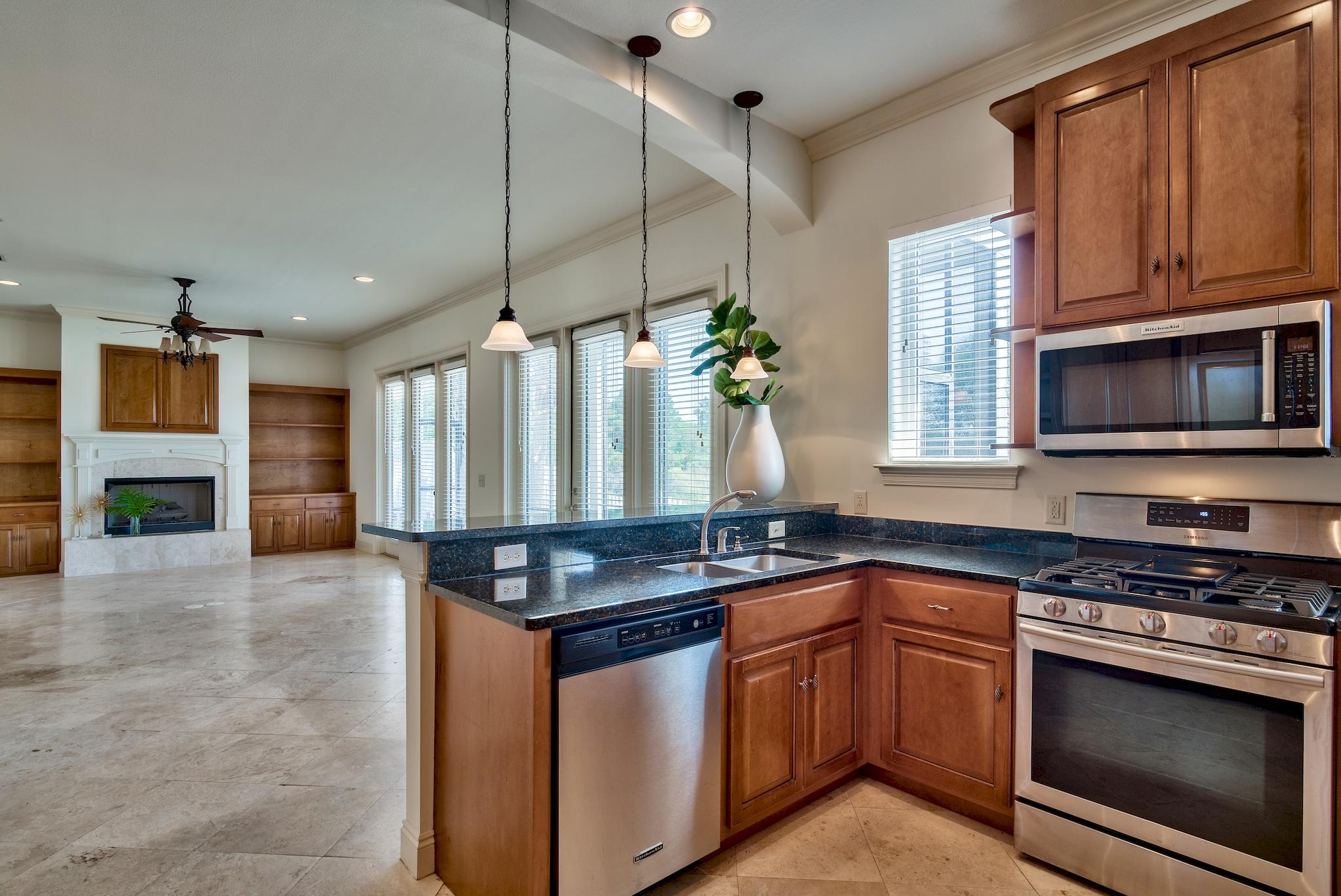 LAKES AT SUMMER BREEZE - Residential