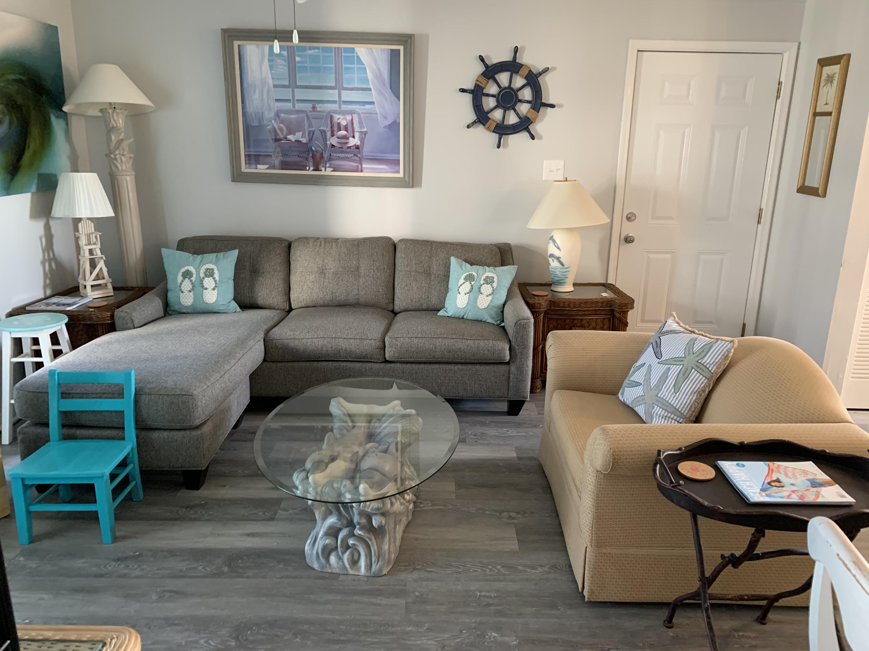 HERMITAGE CONDOMINIUM - Residential