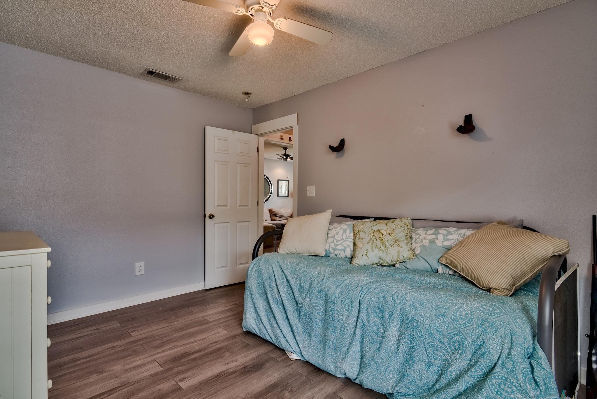 VICTORIA PARK - Residential