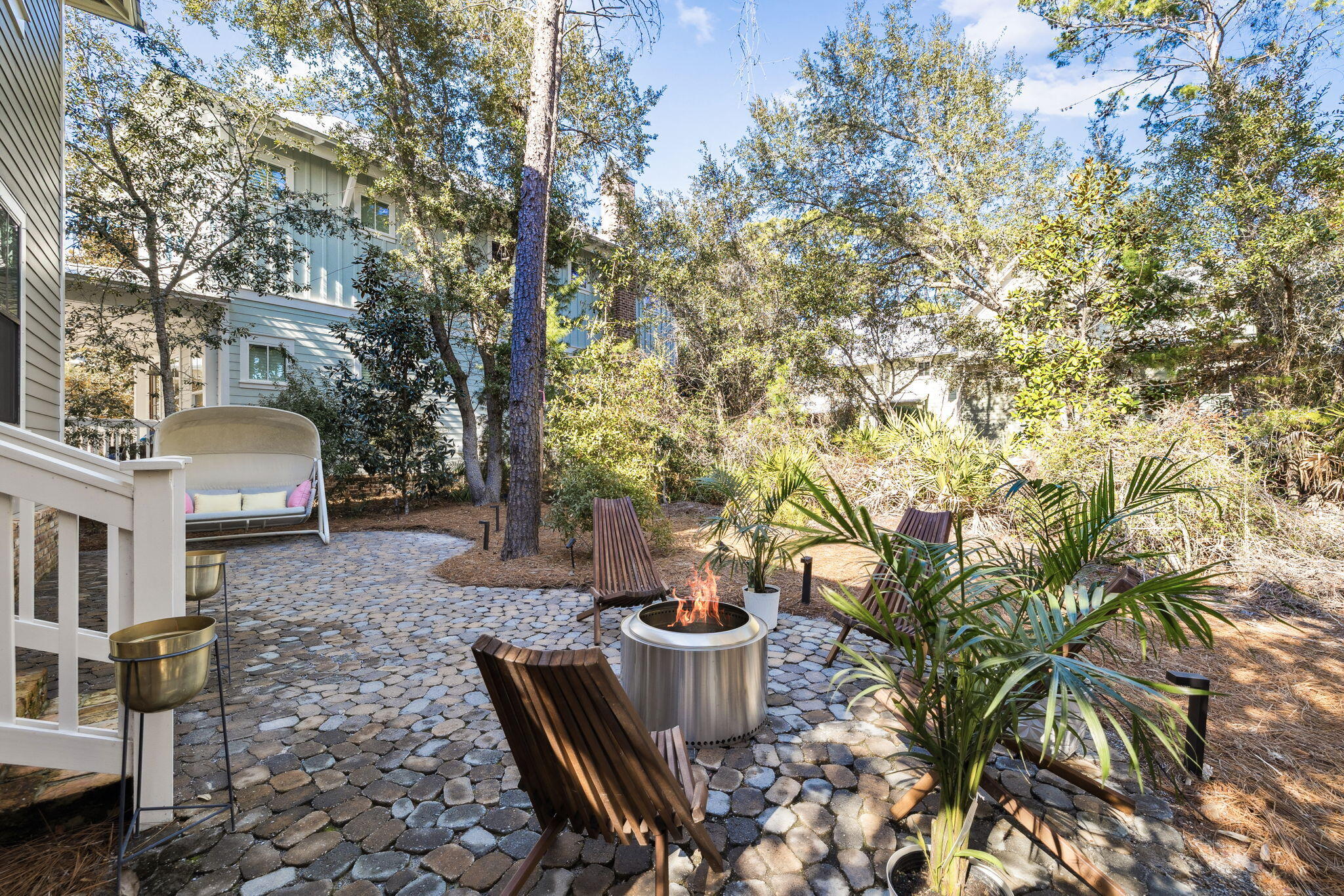 FOREST LAKES - Residential