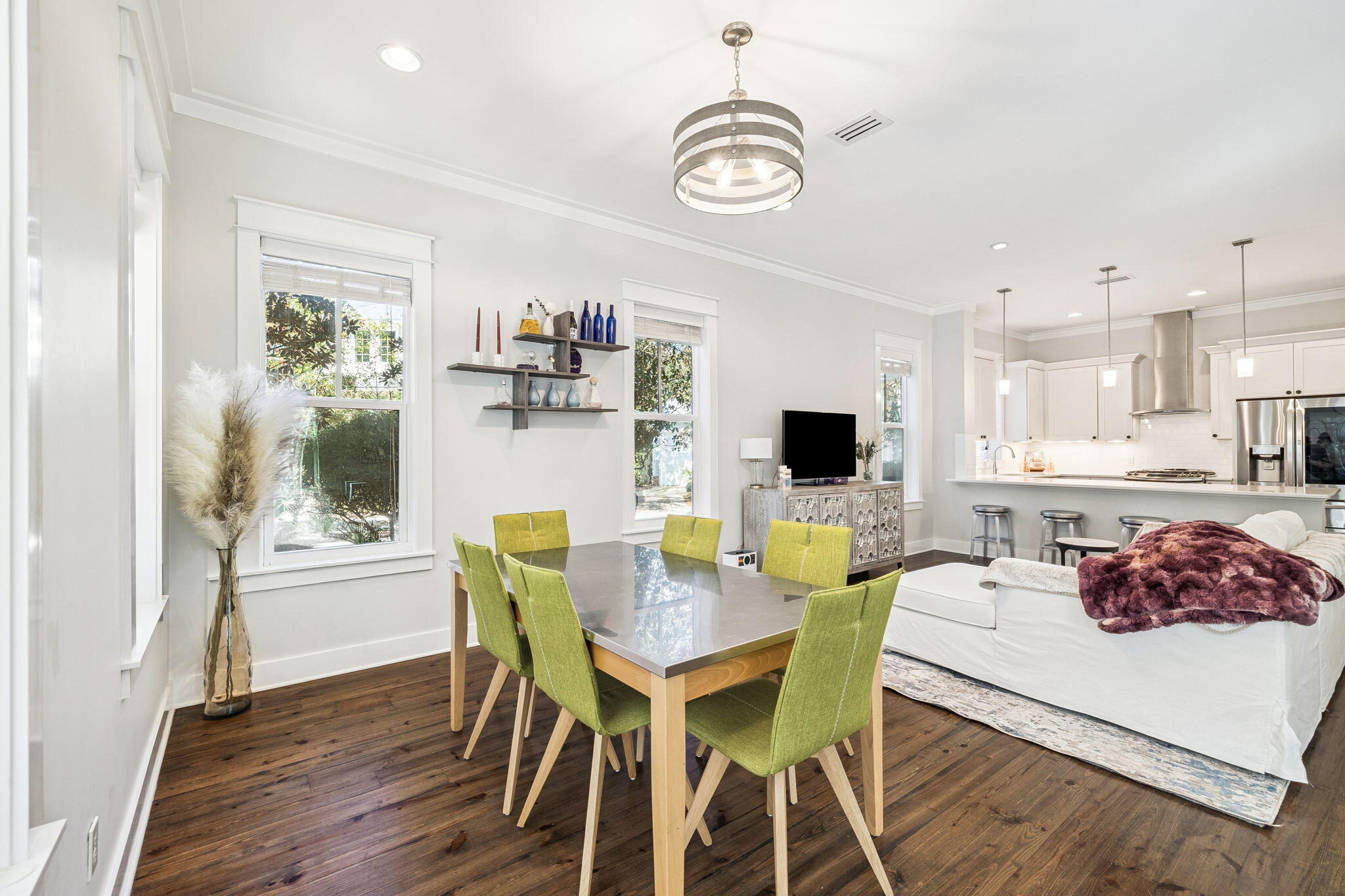 FOREST LAKES - Residential