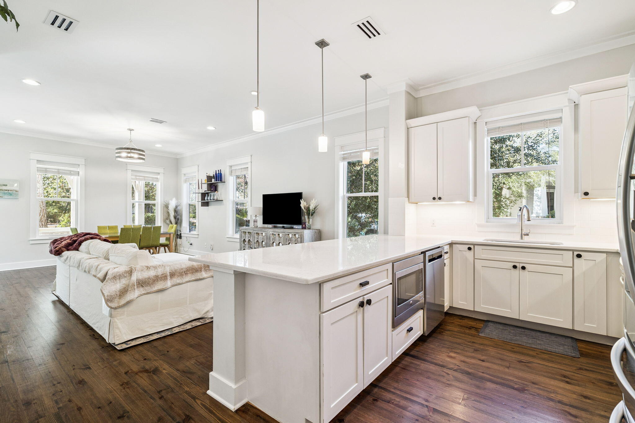 FOREST LAKES - Residential