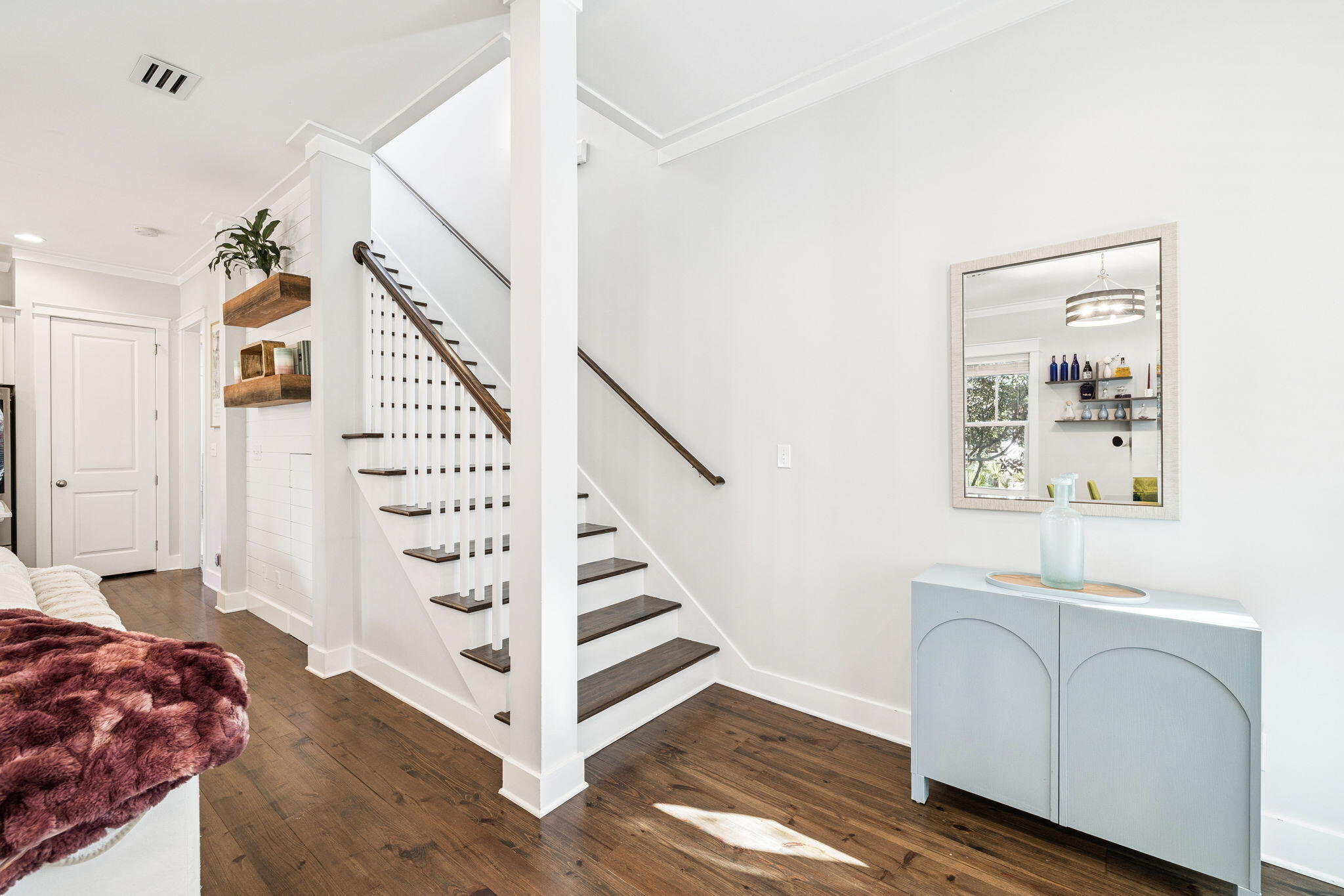 FOREST LAKES - Residential