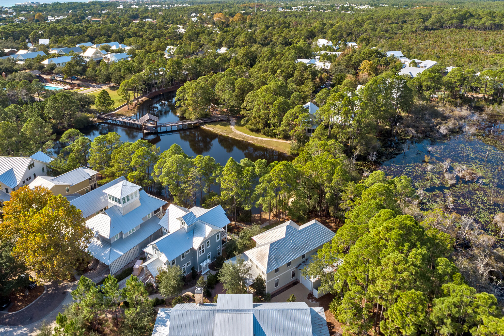 FOREST LAKES - Residential