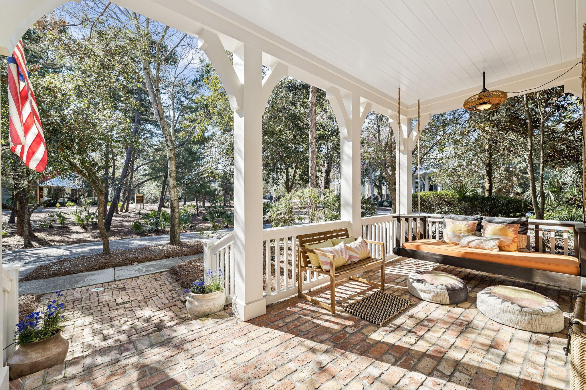 FOREST LAKES - Residential