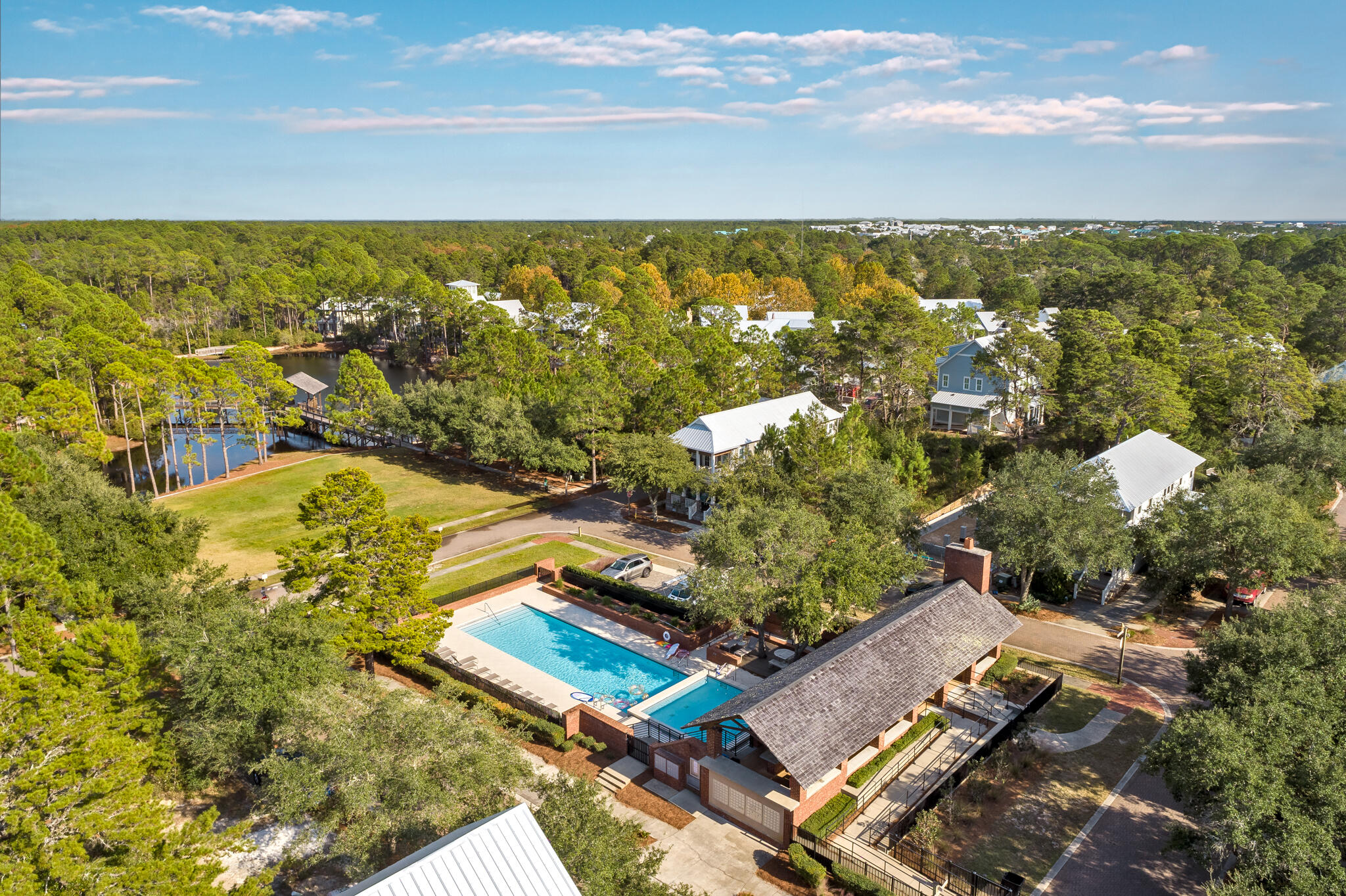 FOREST LAKES - Residential