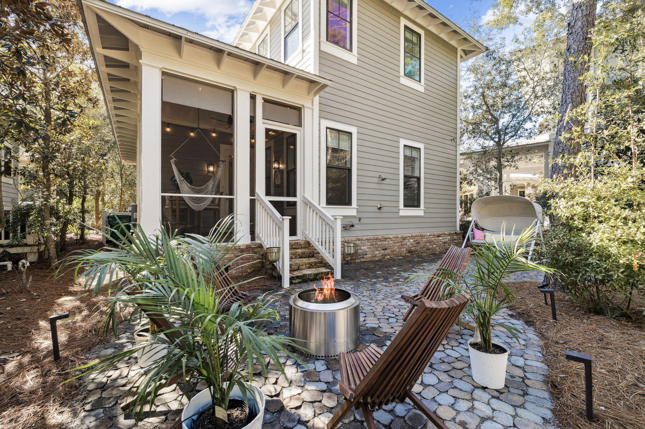 FOREST LAKES - Residential