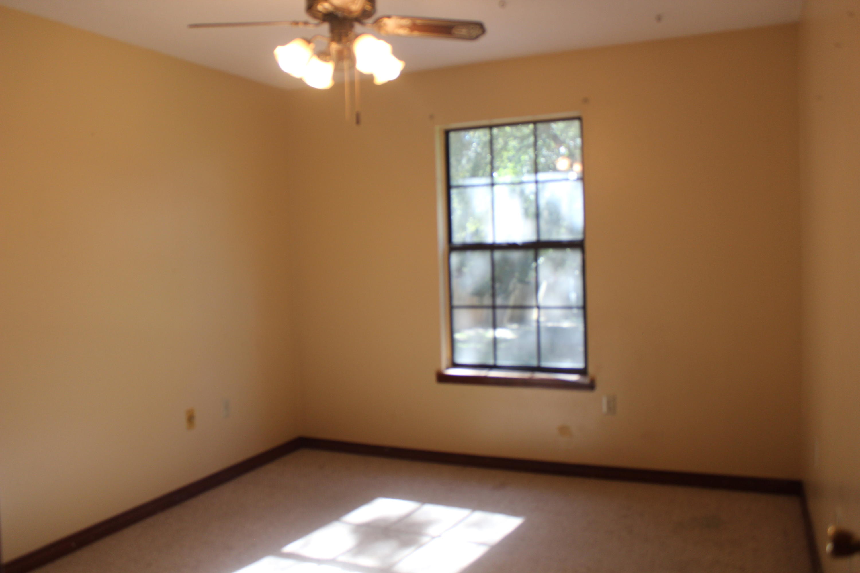 RANSOM PINES AMEND LOT 16 - Residential Lease