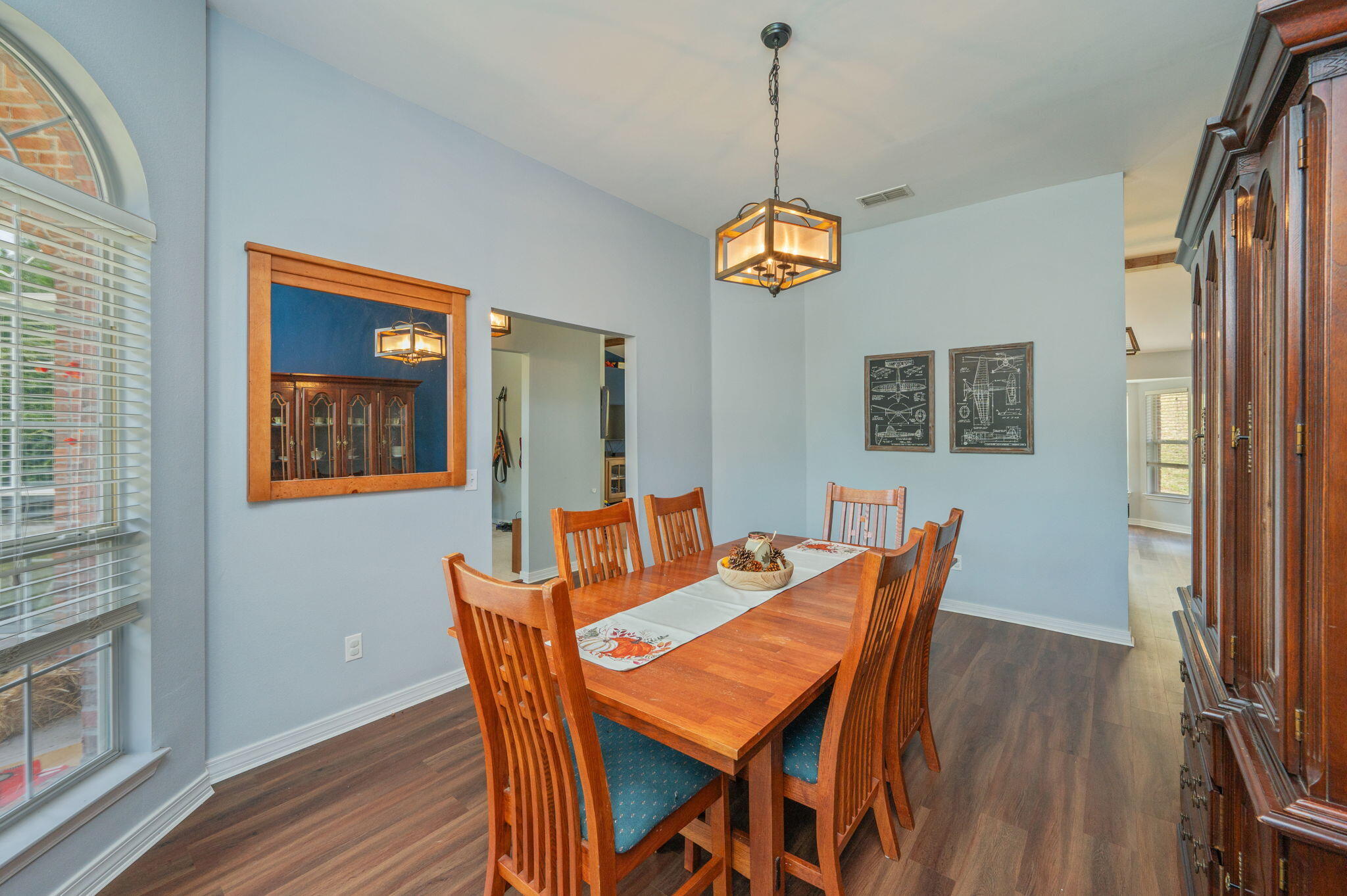 COUNTRYVIEW ESTATES 10TH ADDN - Residential