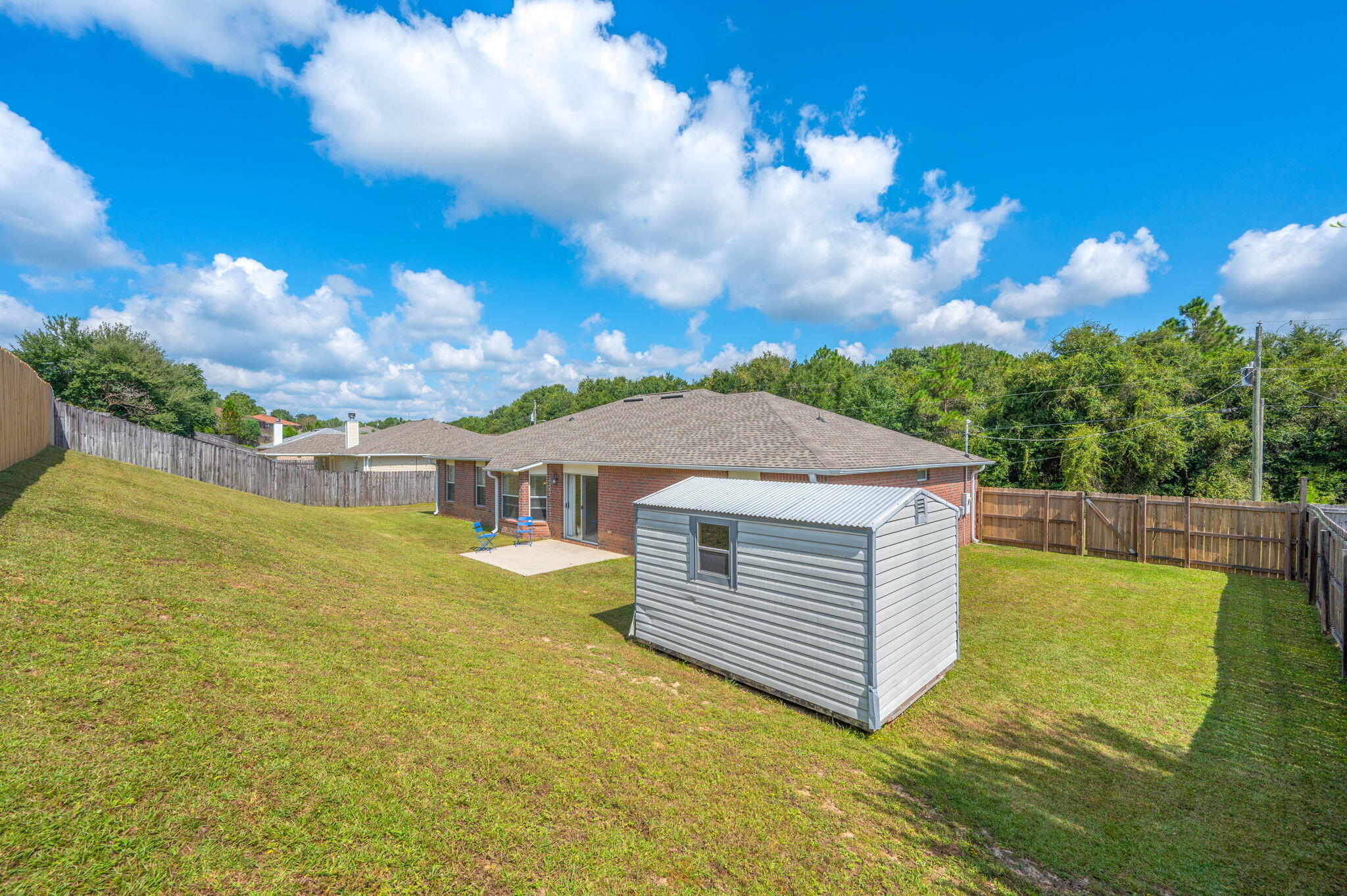 COUNTRYVIEW ESTATES 10TH ADDN - Residential