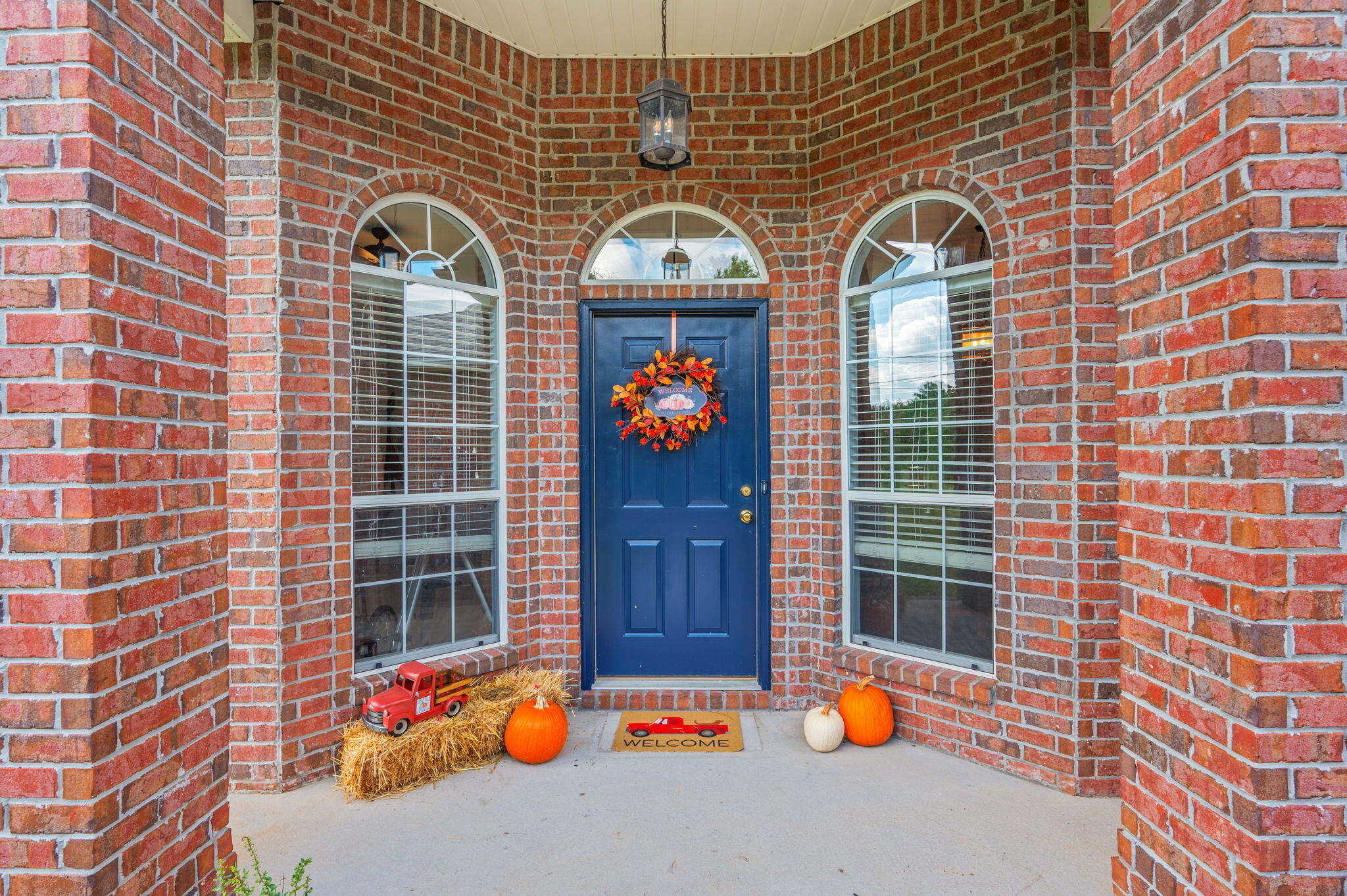 COUNTRYVIEW ESTATES 10TH ADDN - Residential