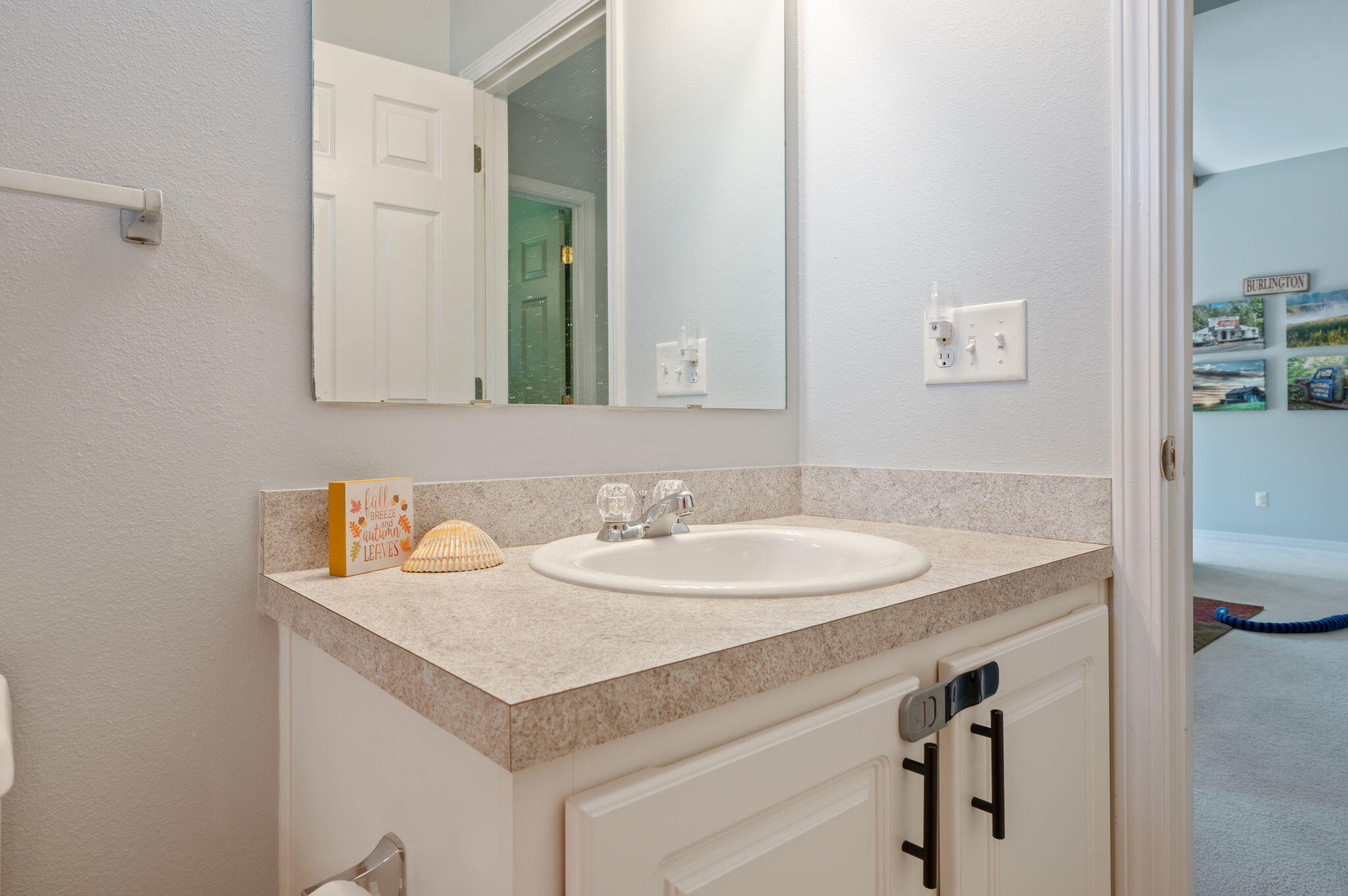 COUNTRYVIEW ESTATES 10TH ADDN - Residential