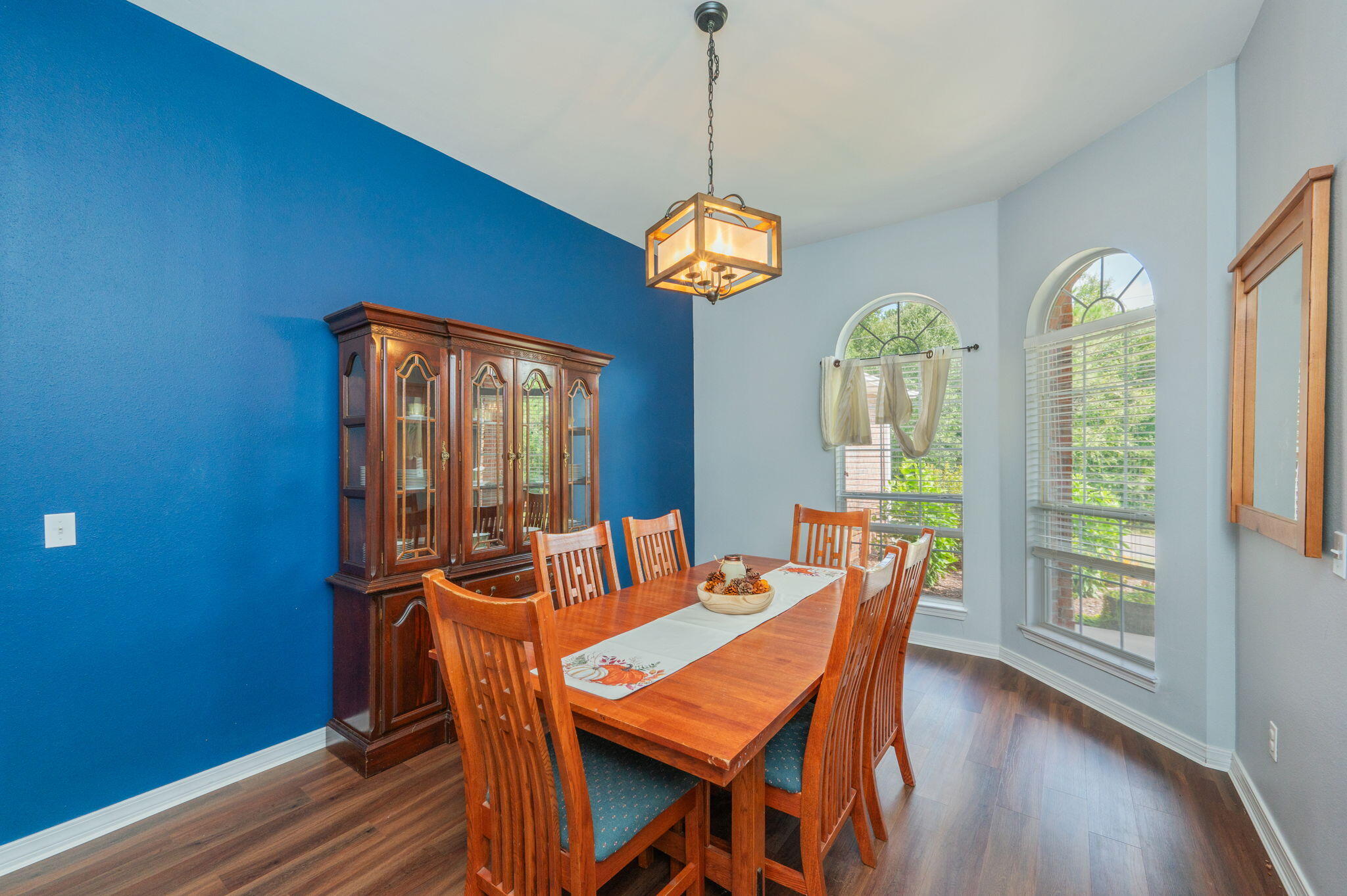 COUNTRYVIEW ESTATES 10TH ADDN - Residential