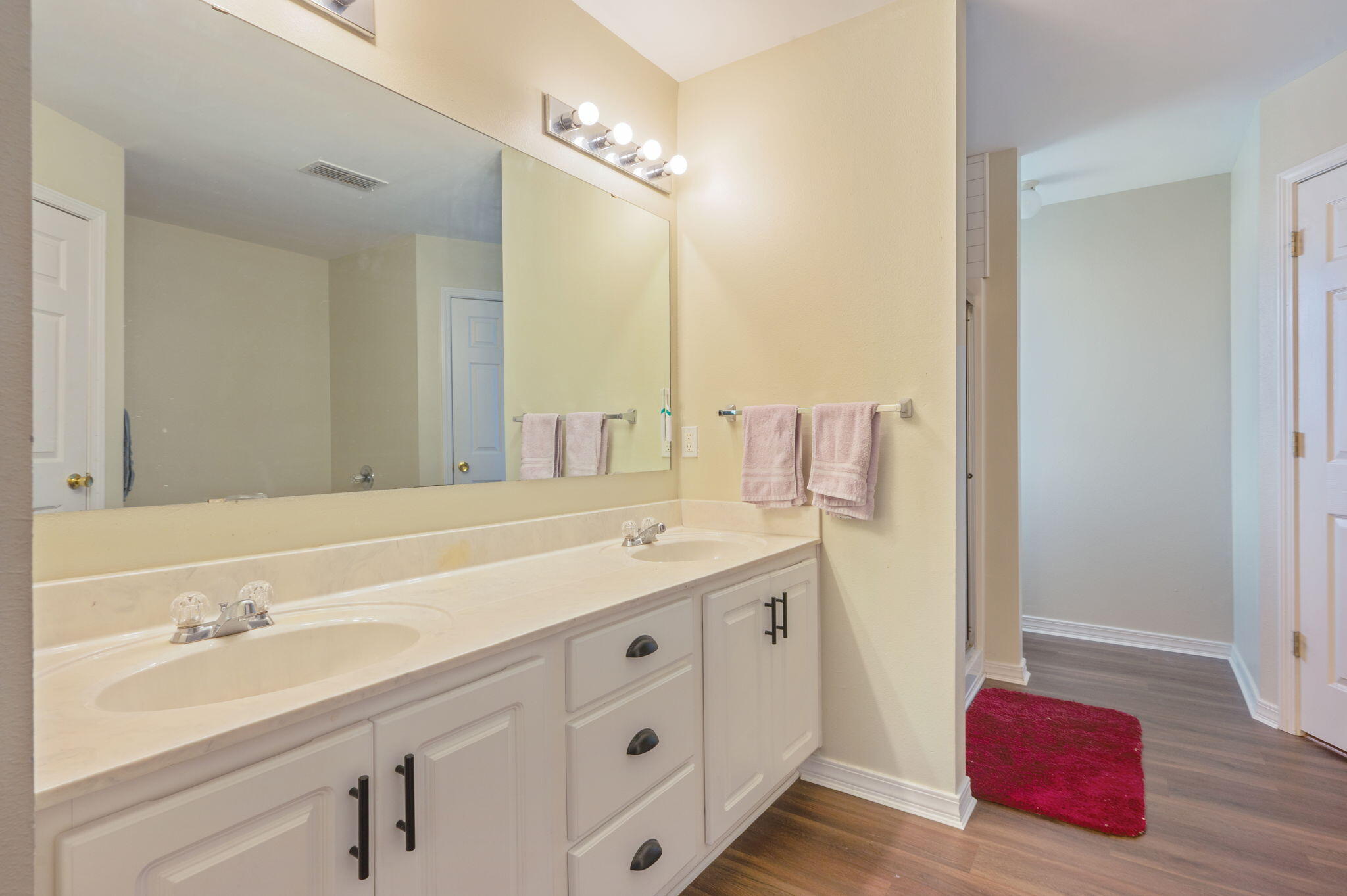 COUNTRYVIEW ESTATES 10TH ADDN - Residential