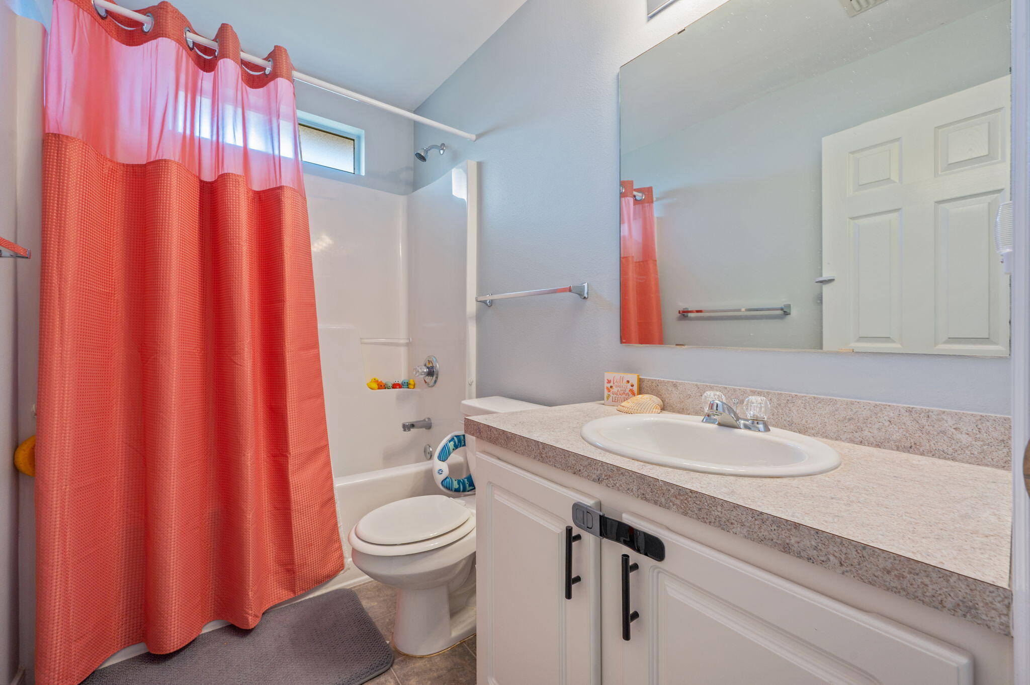 COUNTRYVIEW ESTATES 10TH ADDN - Residential