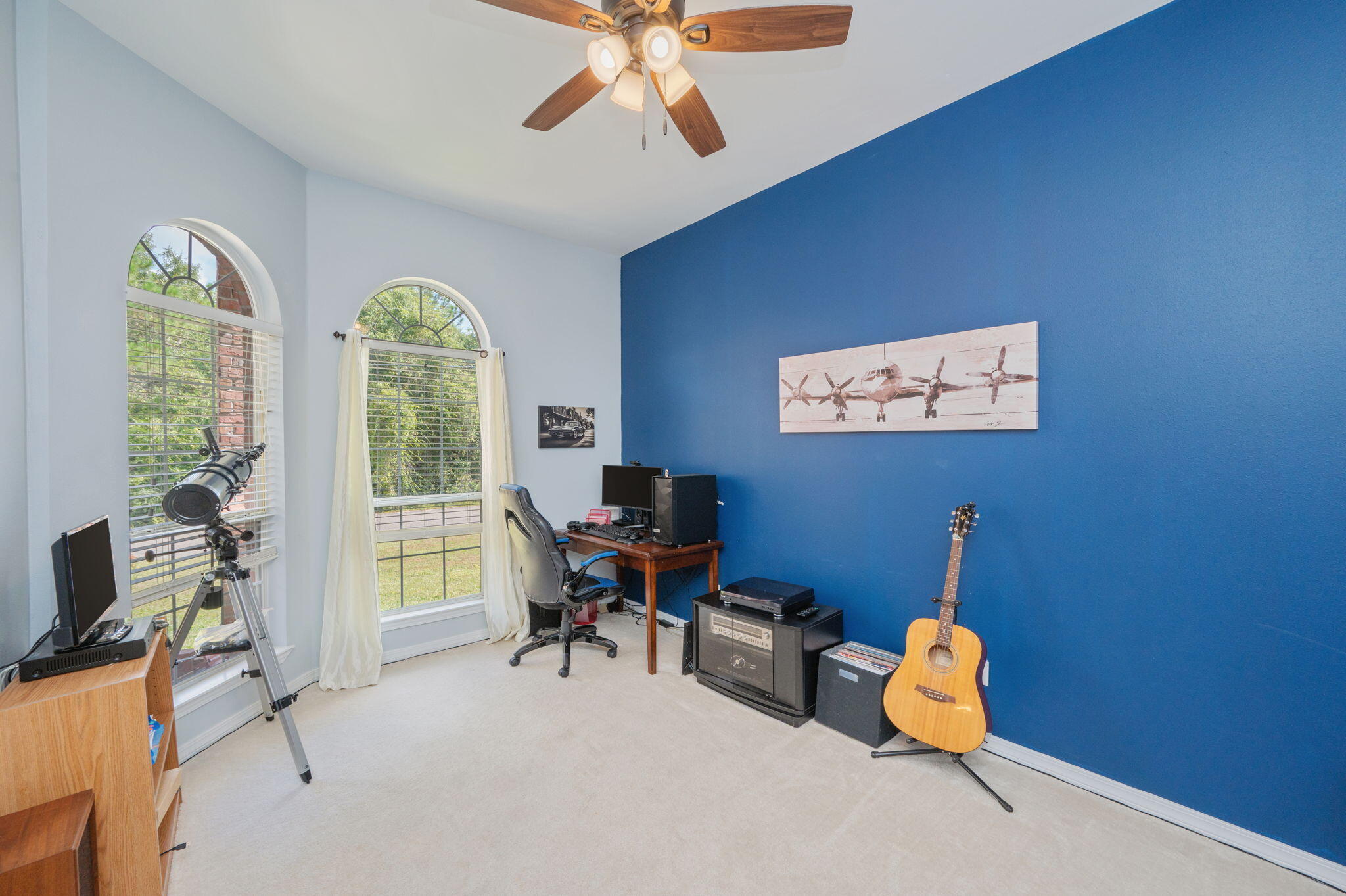COUNTRYVIEW ESTATES 10TH ADDN - Residential