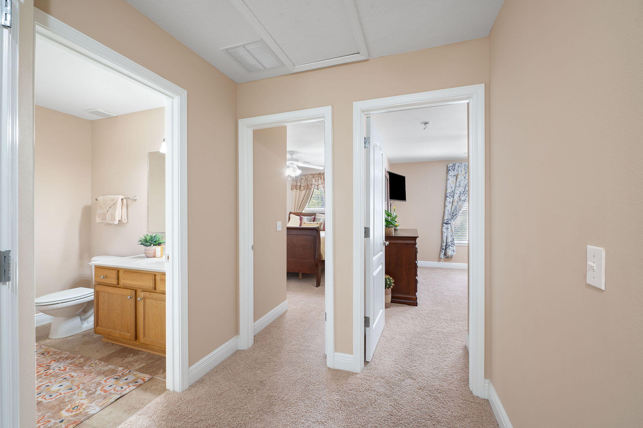 HADLEIGH HILLS T/H - Residential