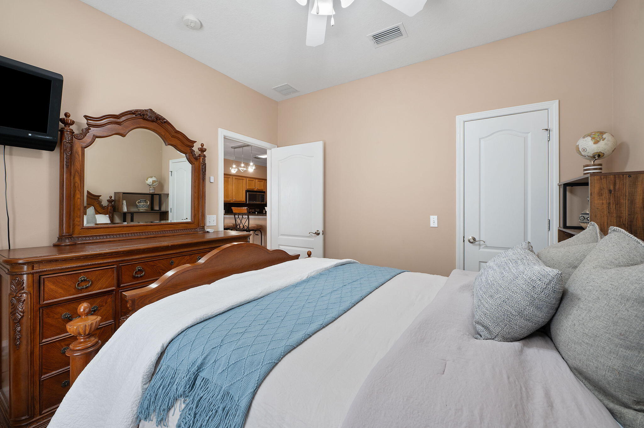 HADLEIGH HILLS T/H - Residential