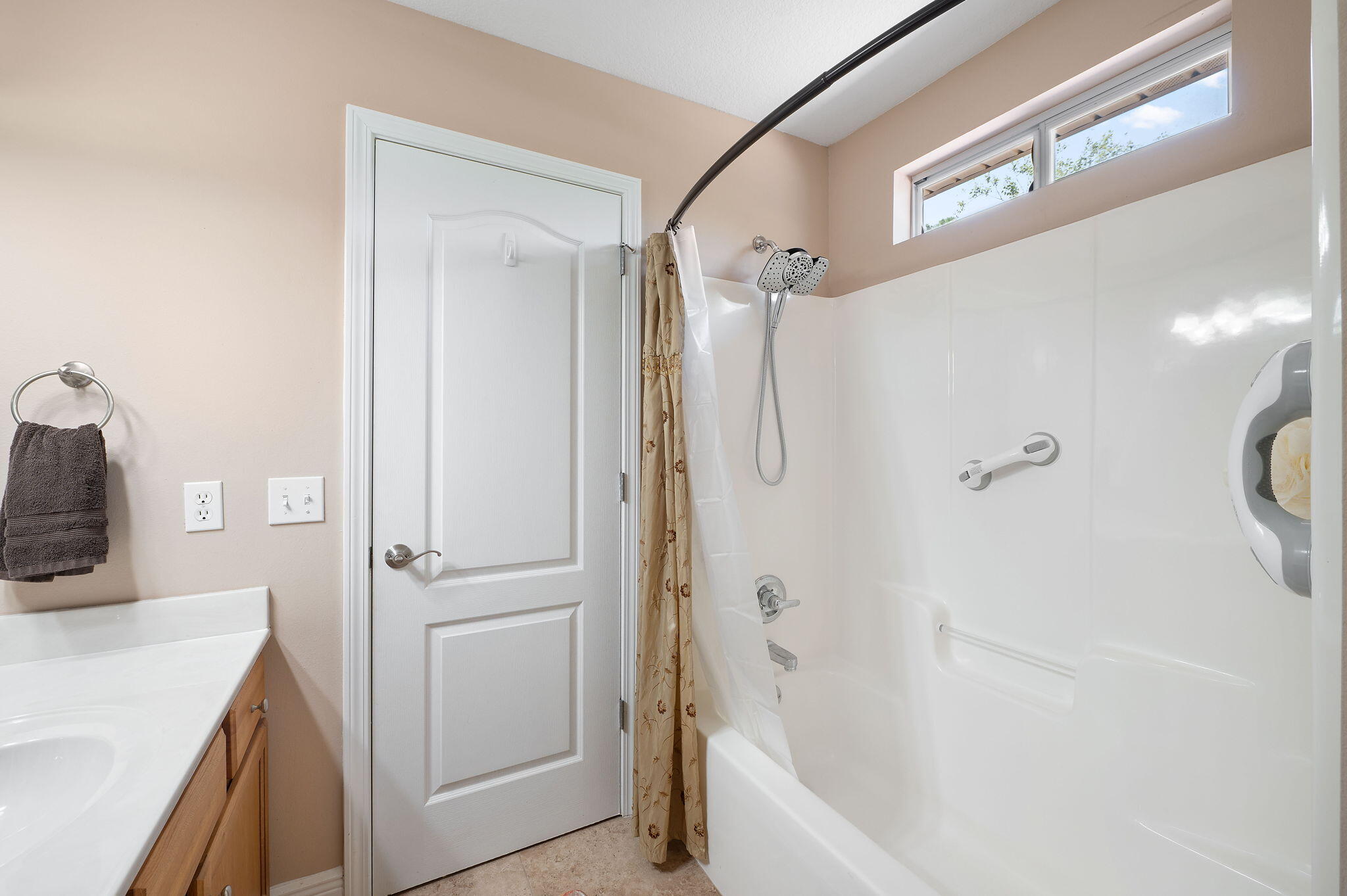 HADLEIGH HILLS T/H - Residential