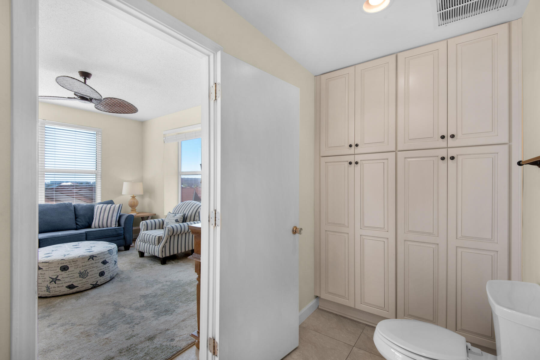 PALM COURT YACHT CLUB - Residential