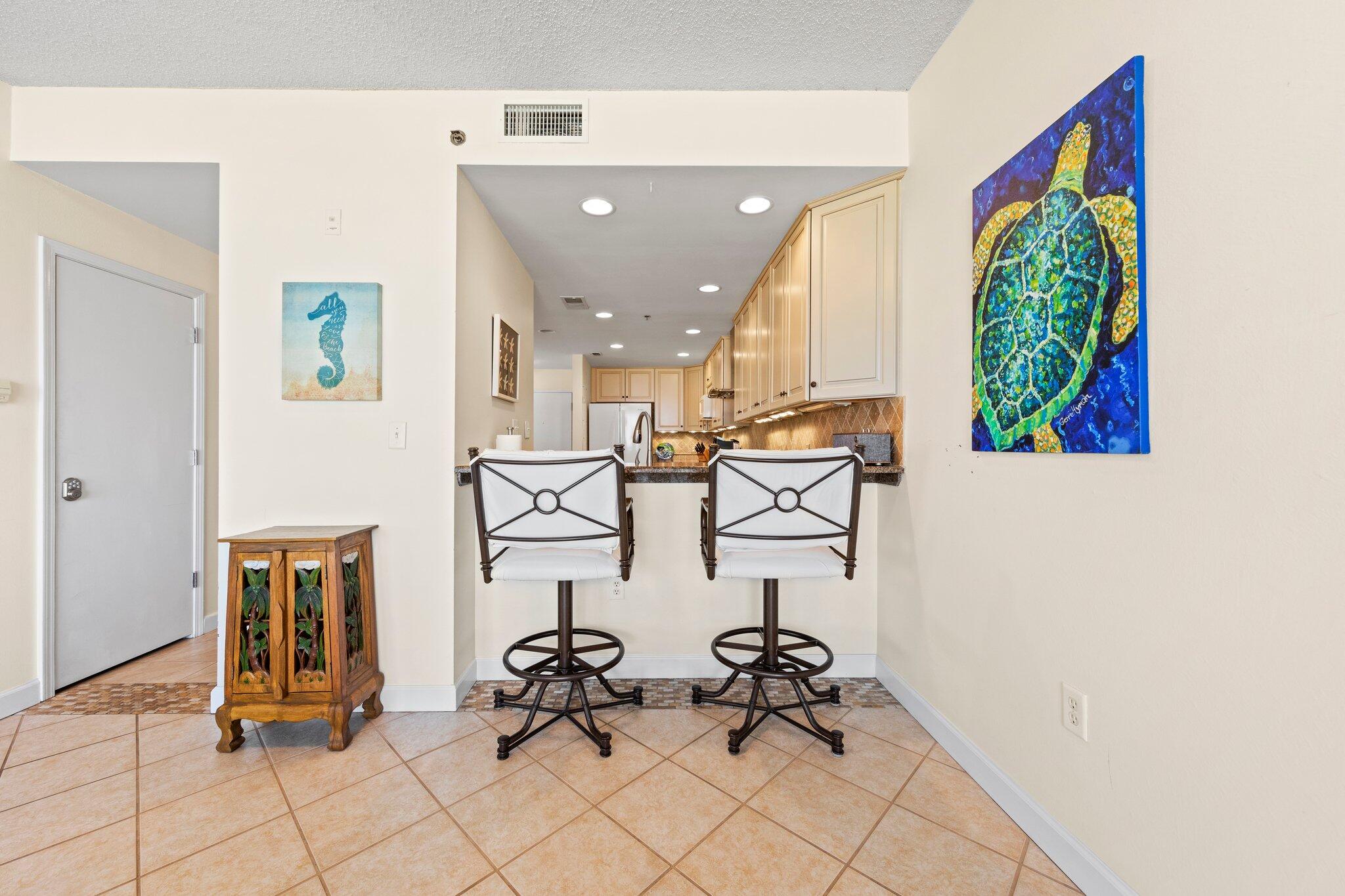 PALM COURT YACHT CLUB - Residential