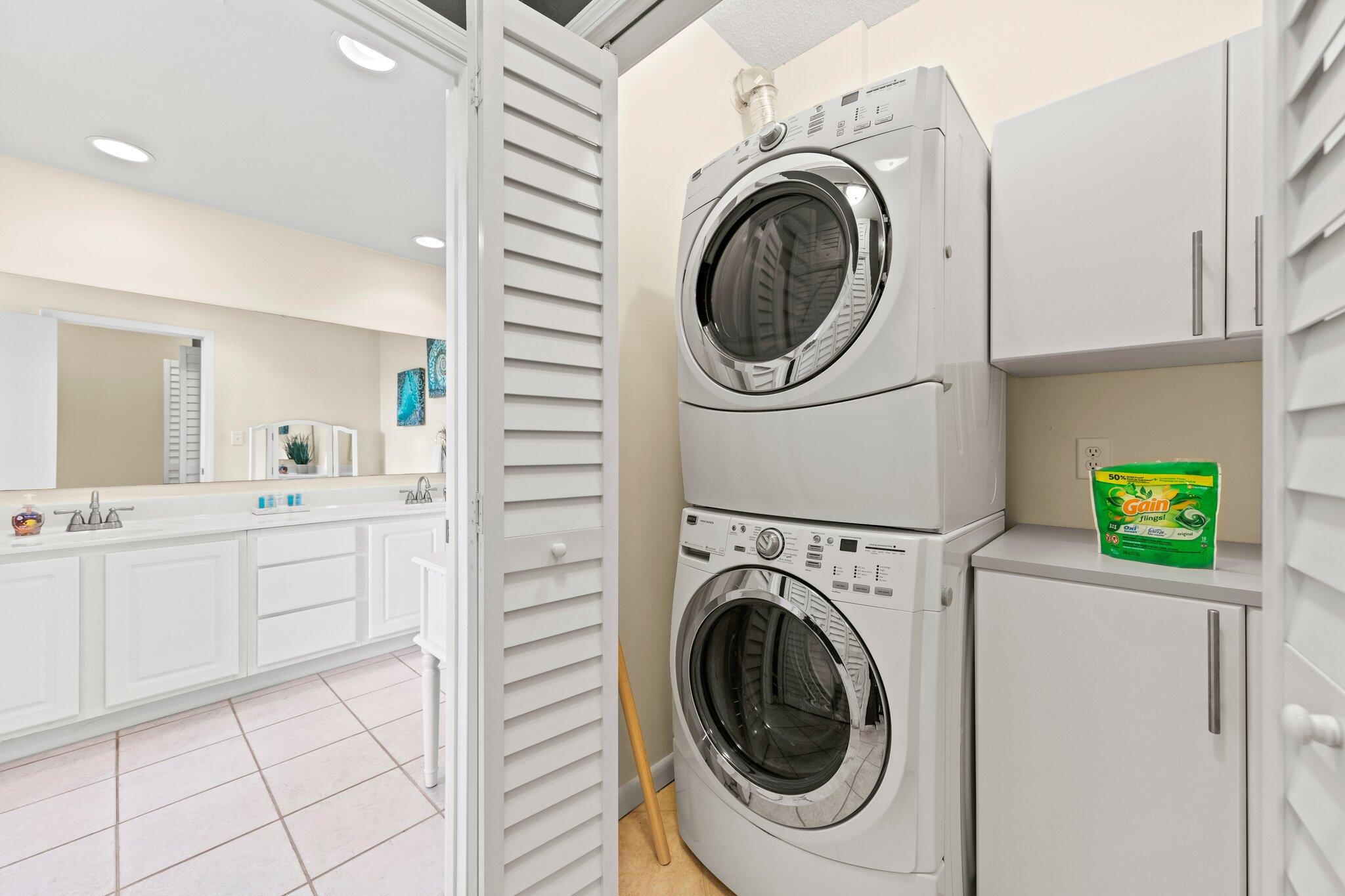 PALM COURT YACHT CLUB - Residential