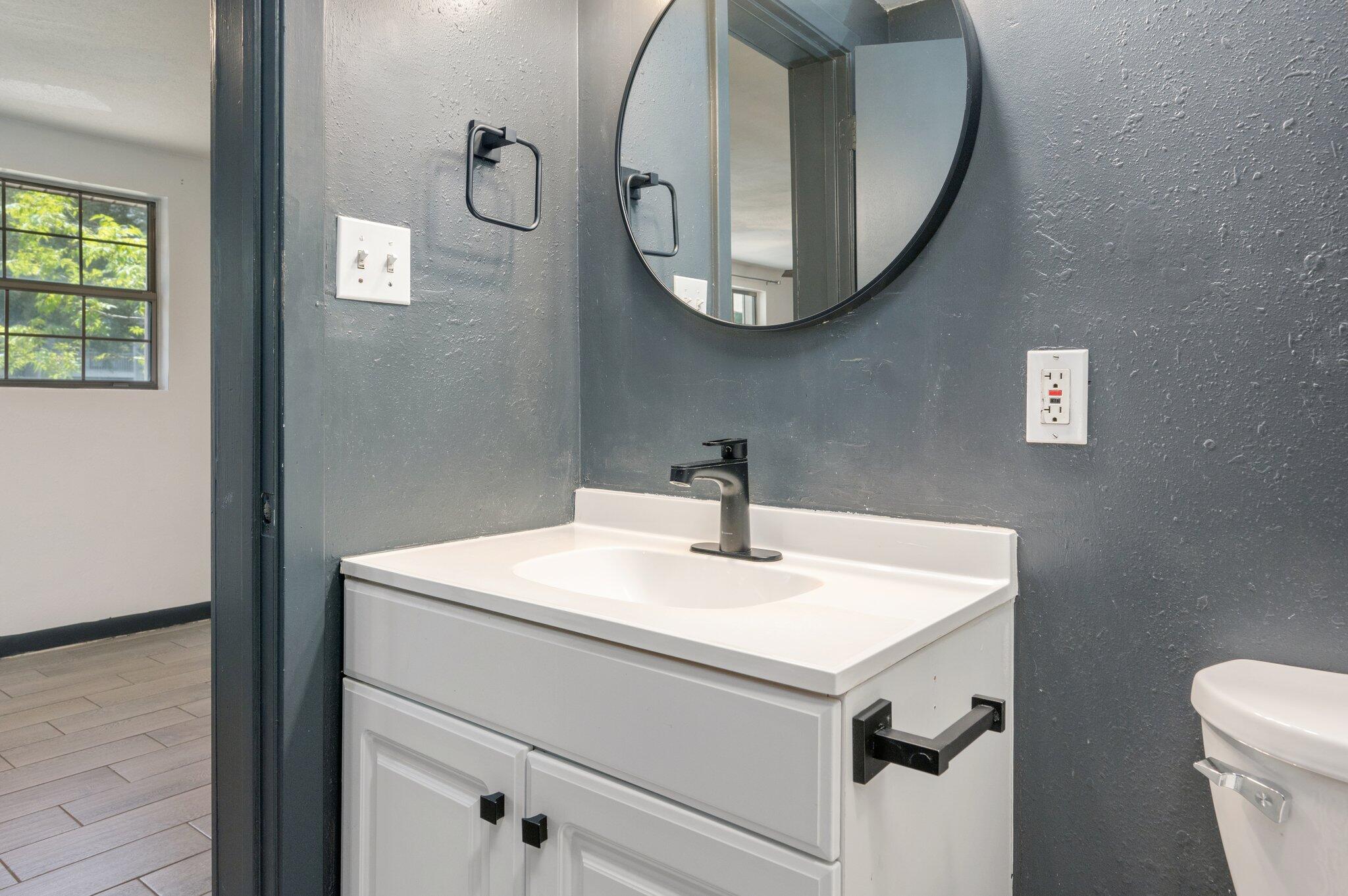 BRADYS S/D - Residential Lease