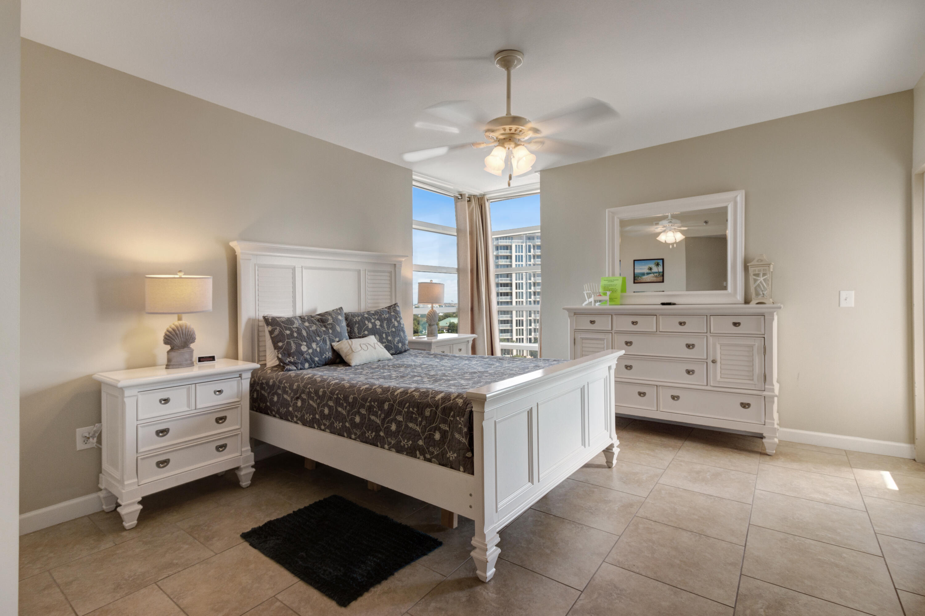 STERLING SHORES - Residential