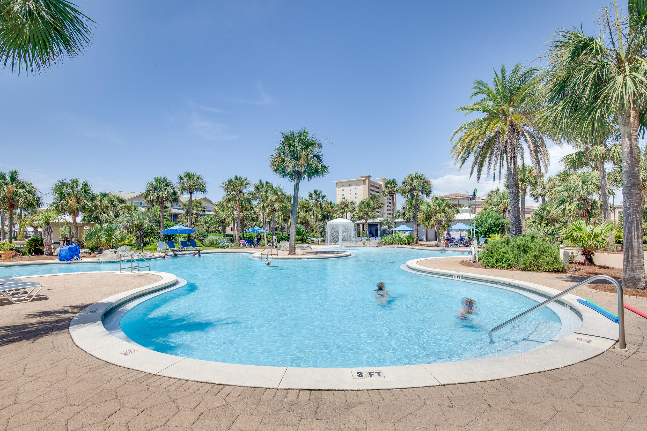 STERLING SHORES - Residential