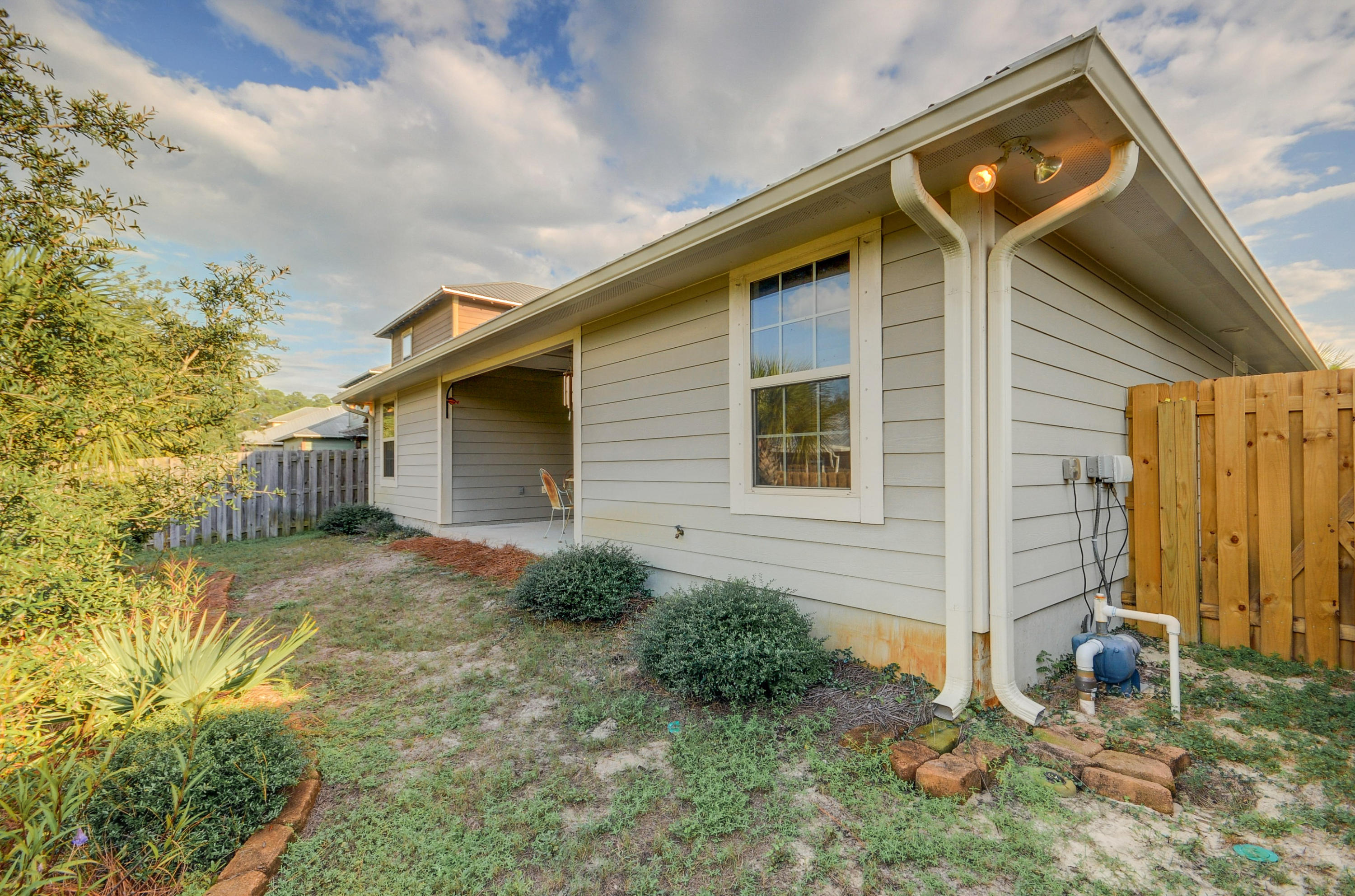 EAGLE BAY - Residential