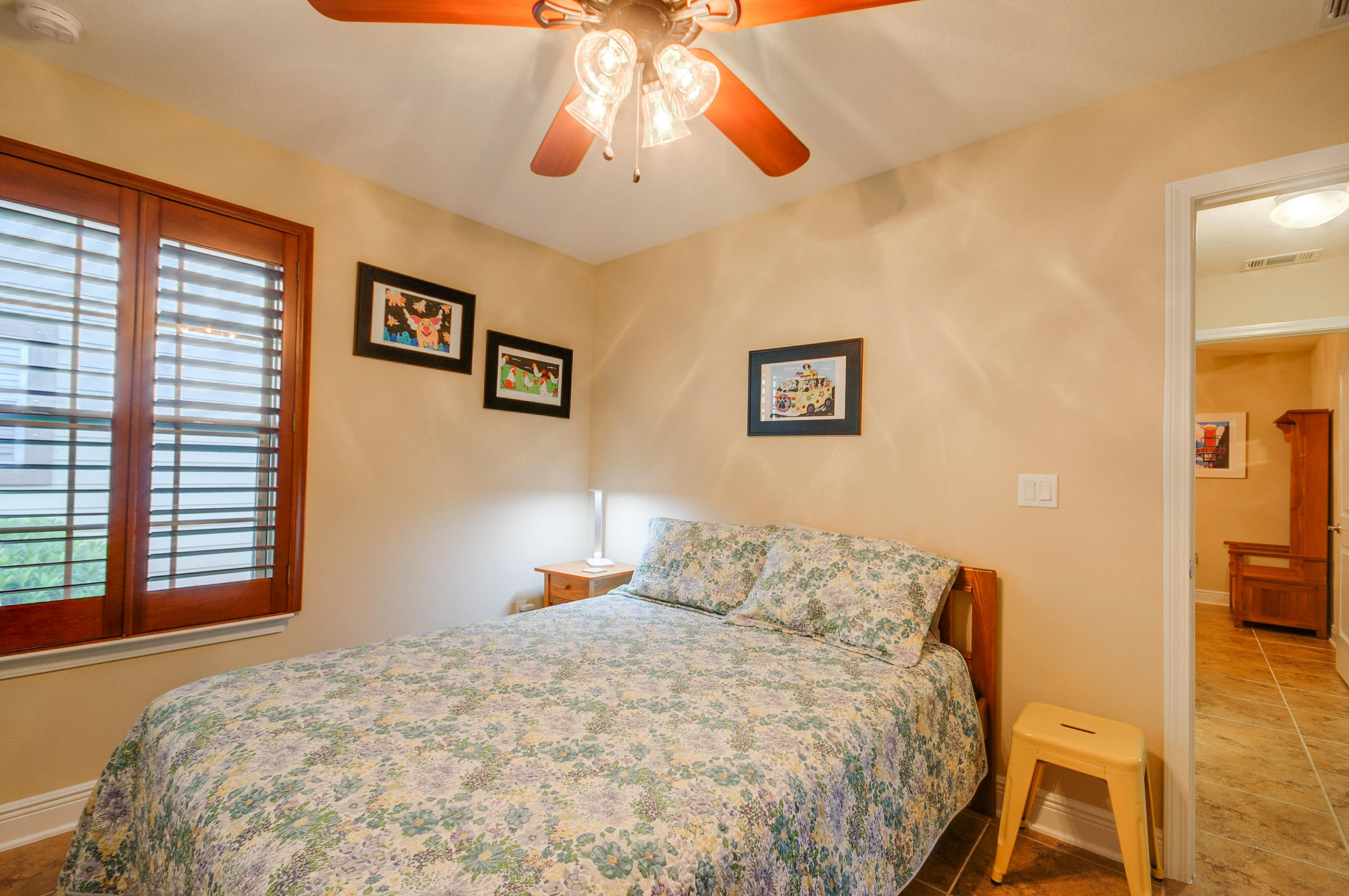 EAGLE BAY - Residential