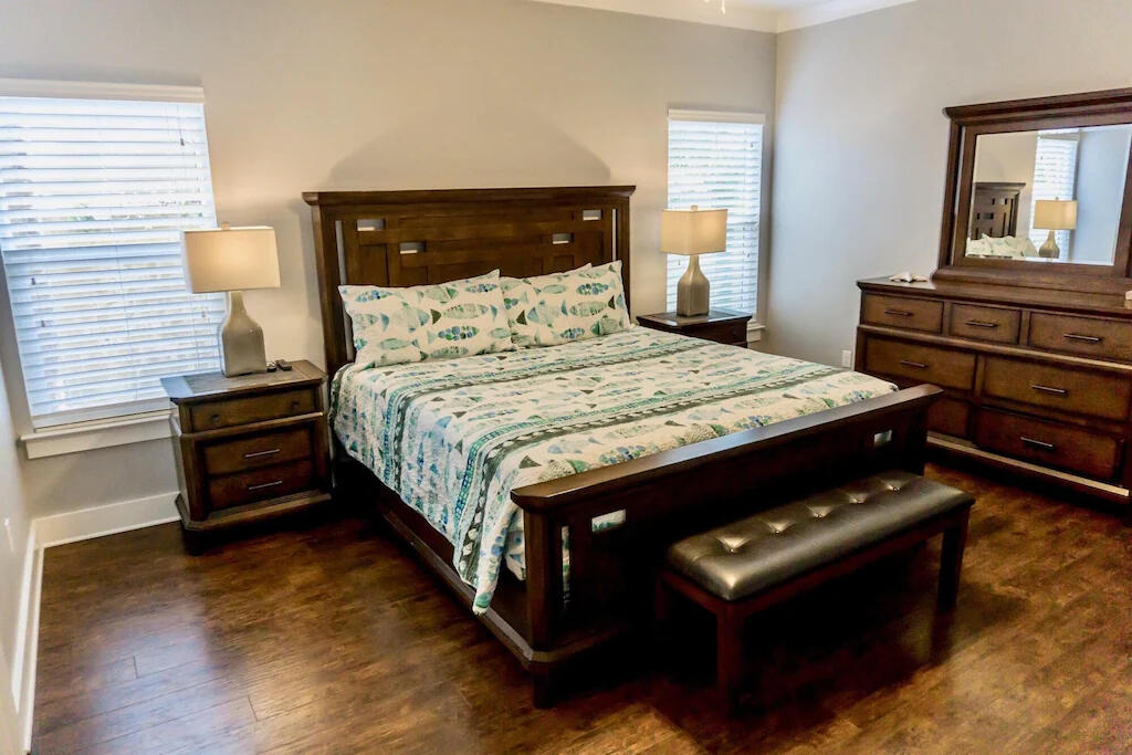 VILLAGES OF CRYSTAL BEACH - Residential