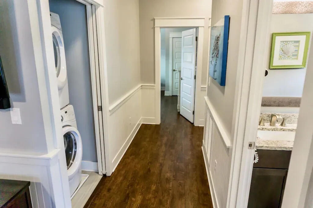 VILLAGES OF CRYSTAL BEACH - Residential