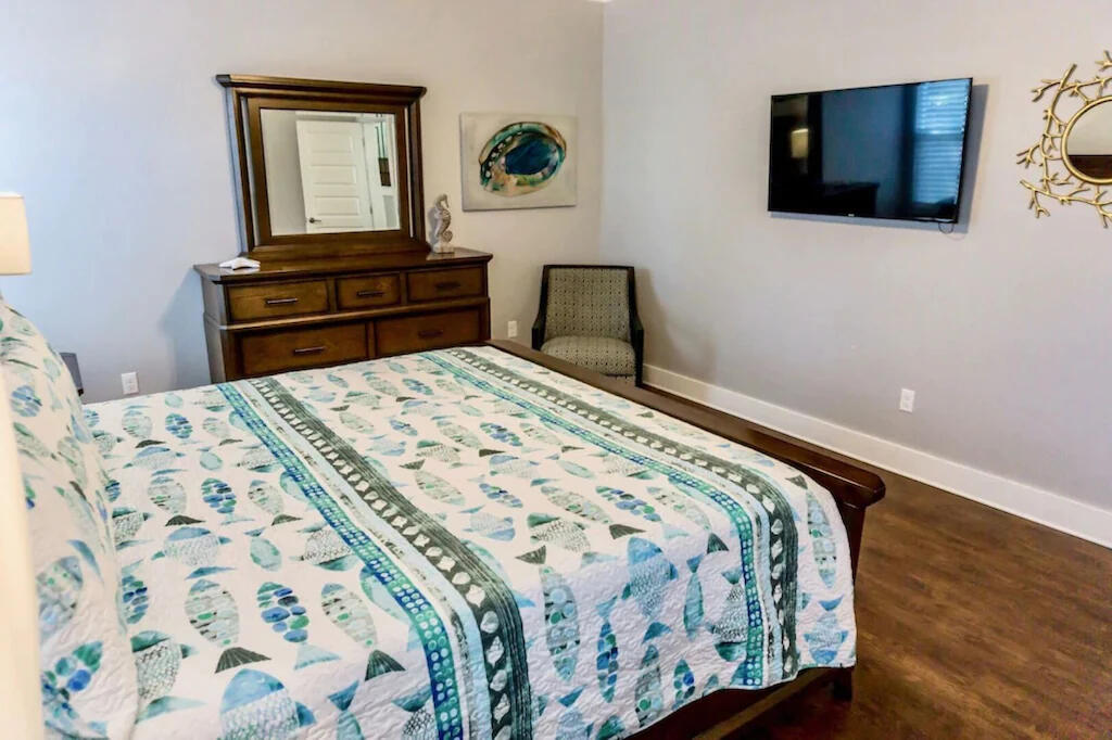 VILLAGES OF CRYSTAL BEACH - Residential